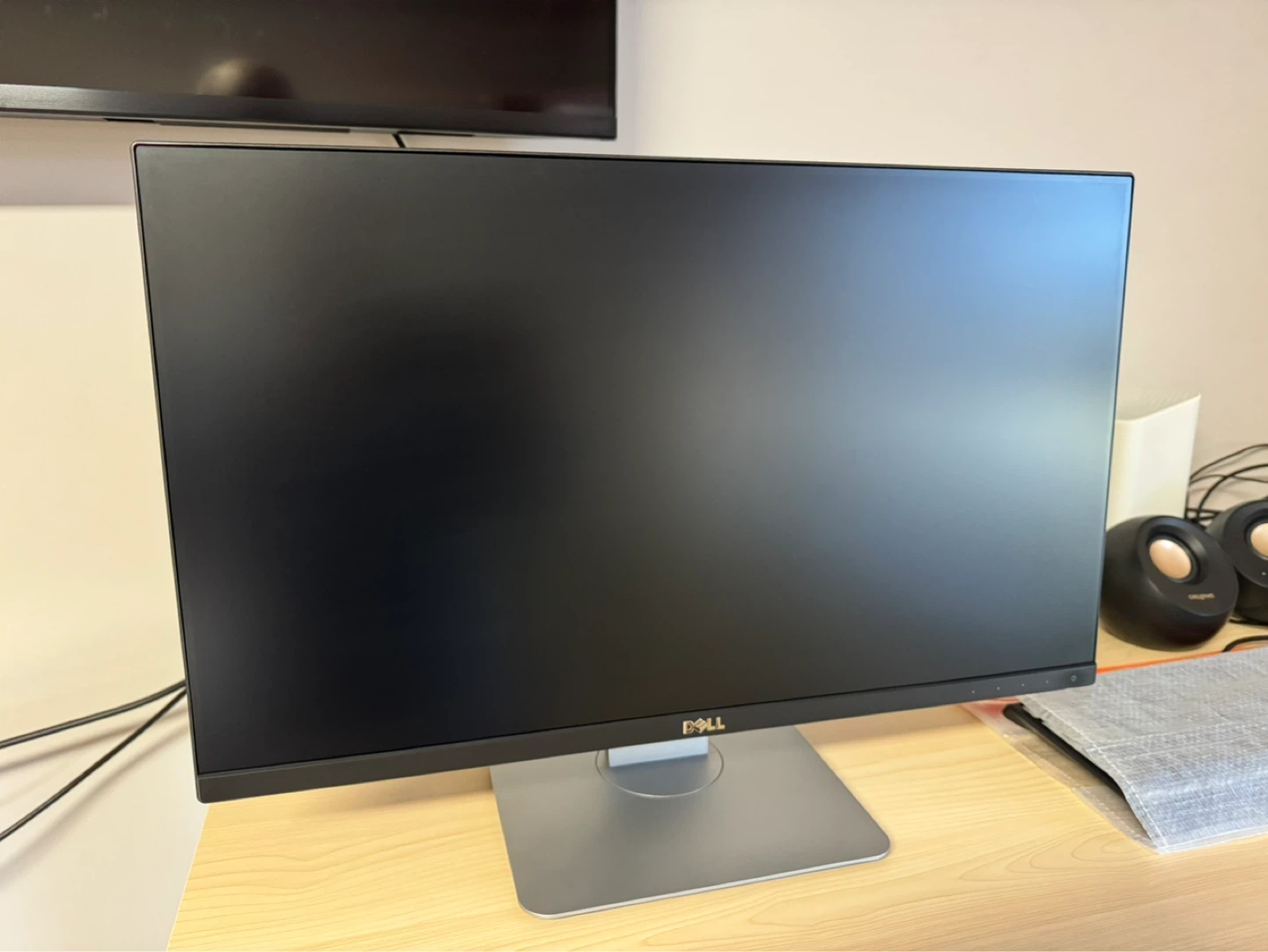 Dell UltraSharp 24” Monitor