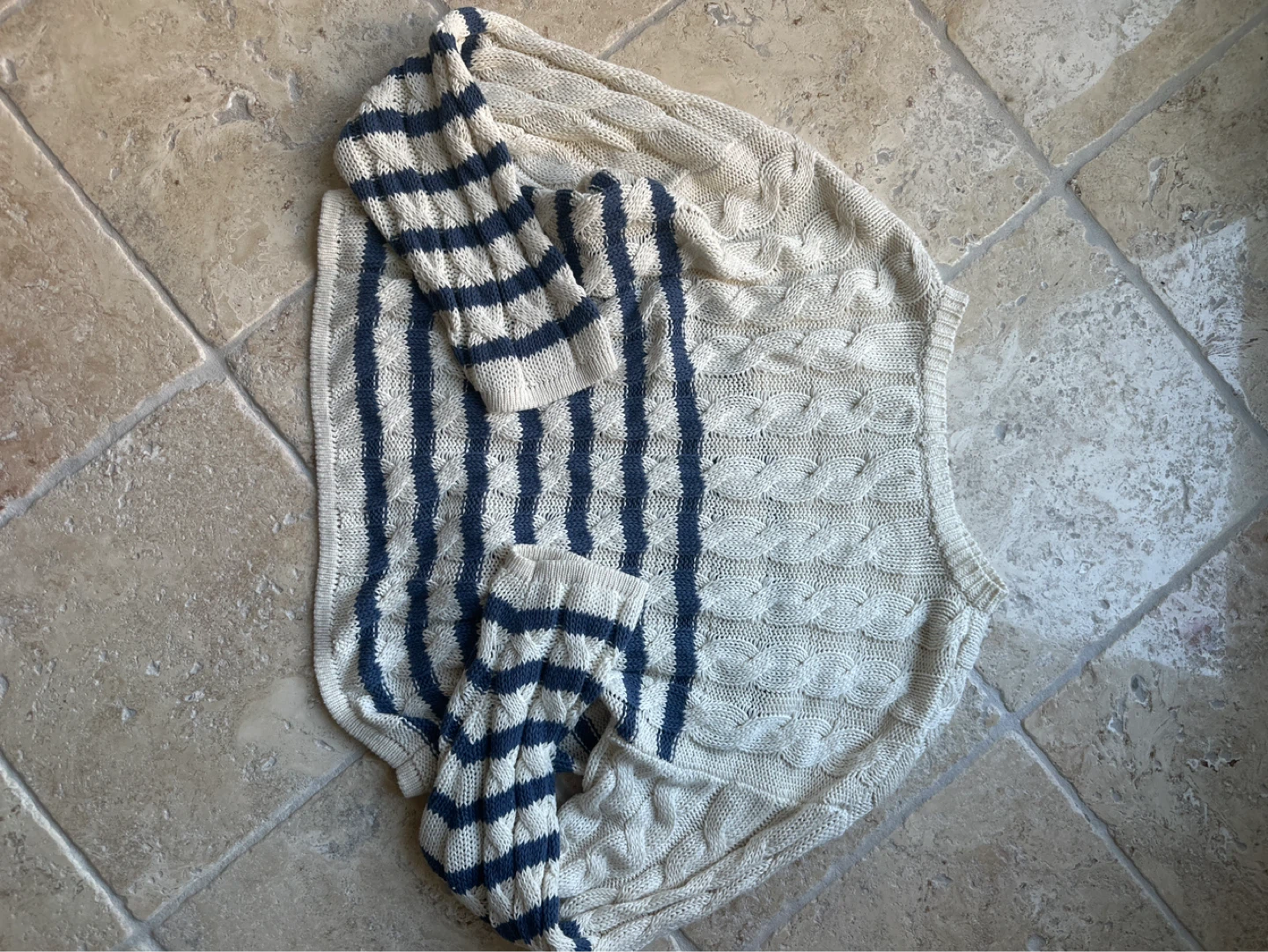 American Eagle Cream & Blue Striped Cable Knit Sweater M - photo 3