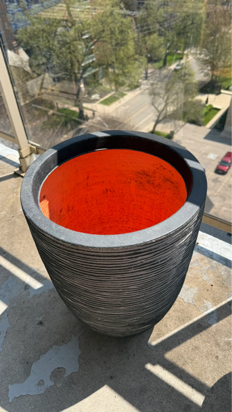 Large Textured Planter Pot - photo 4