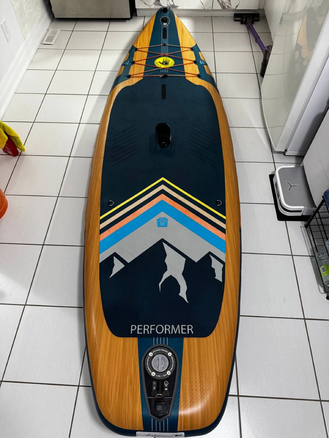 Body Glove Performer 11’ Inflatable SUP Paddle Board. Used