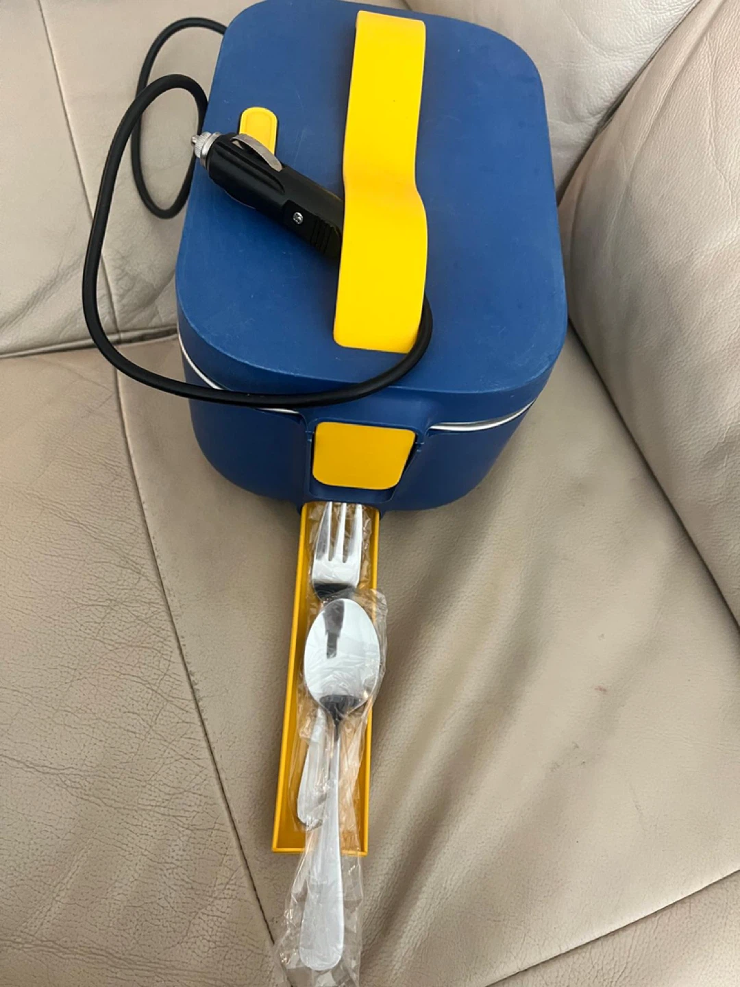 Electric Lunch Box with Car Charger - photo 4