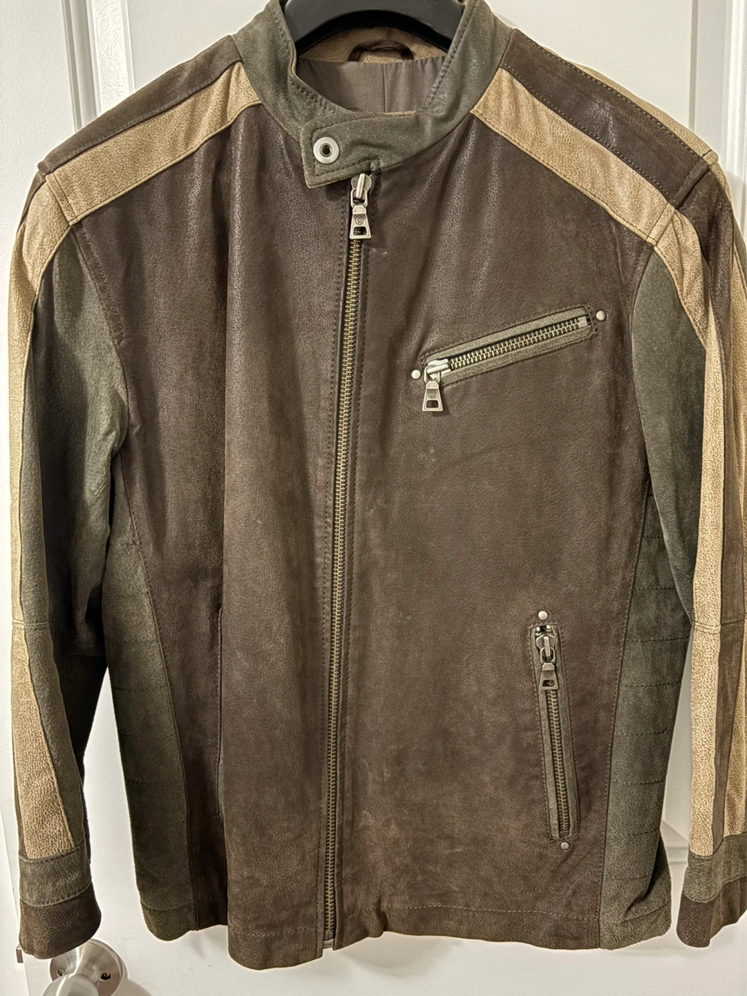 Danier Leather Jacket Size M/M