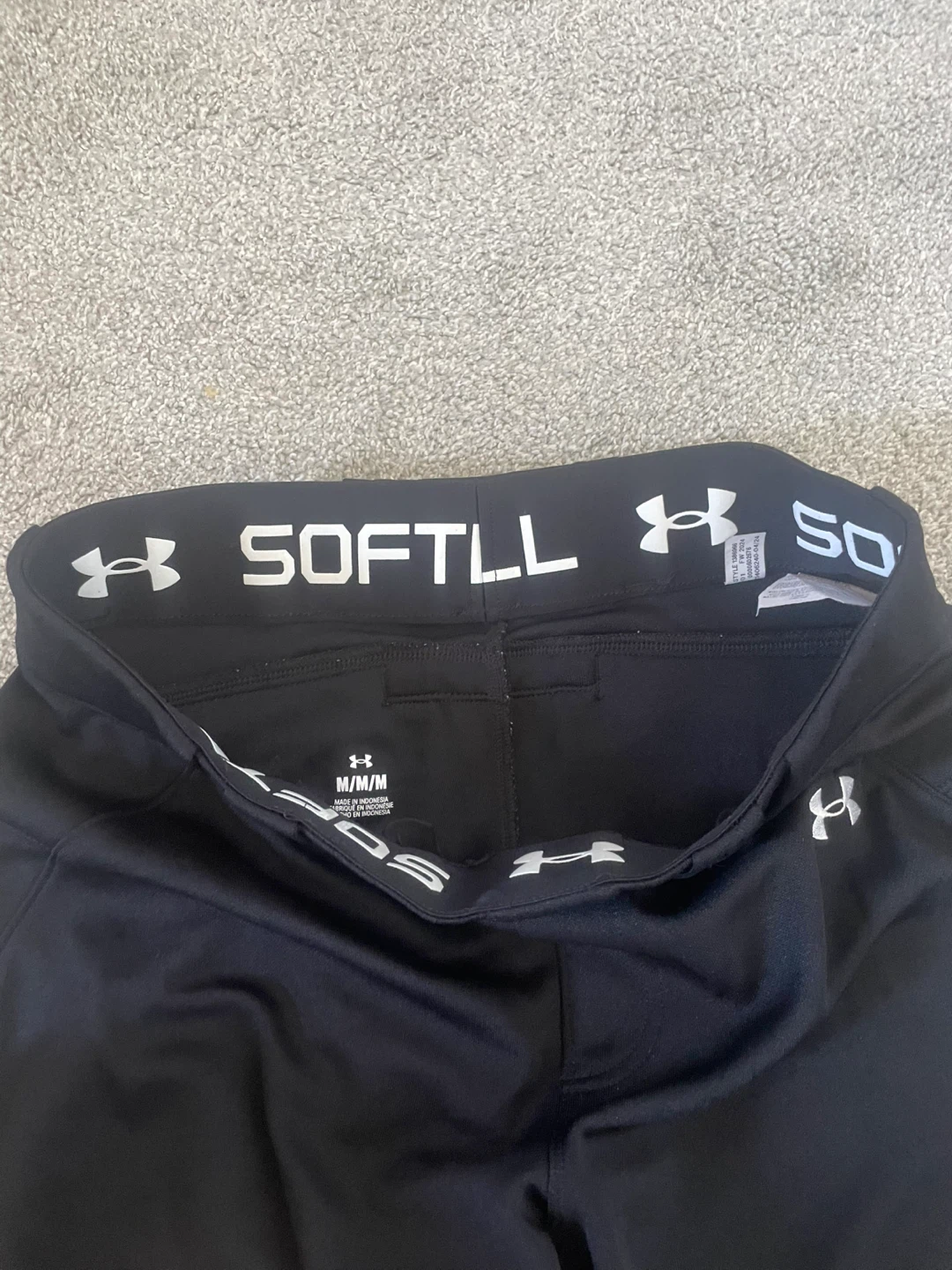 Under Armour Black Softball Pants & Rawlings Belt - photo 2
