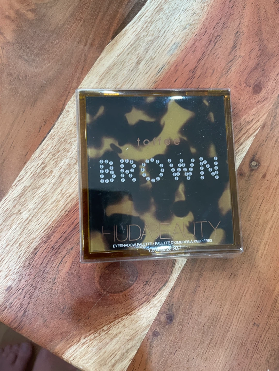 Huda Beauty "Toffee Brown" Eyeshadow Palette - photo 2