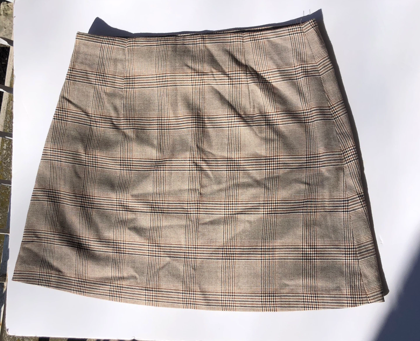 Two H&M Plaid Mini Skirt - Size 4 - photo 3