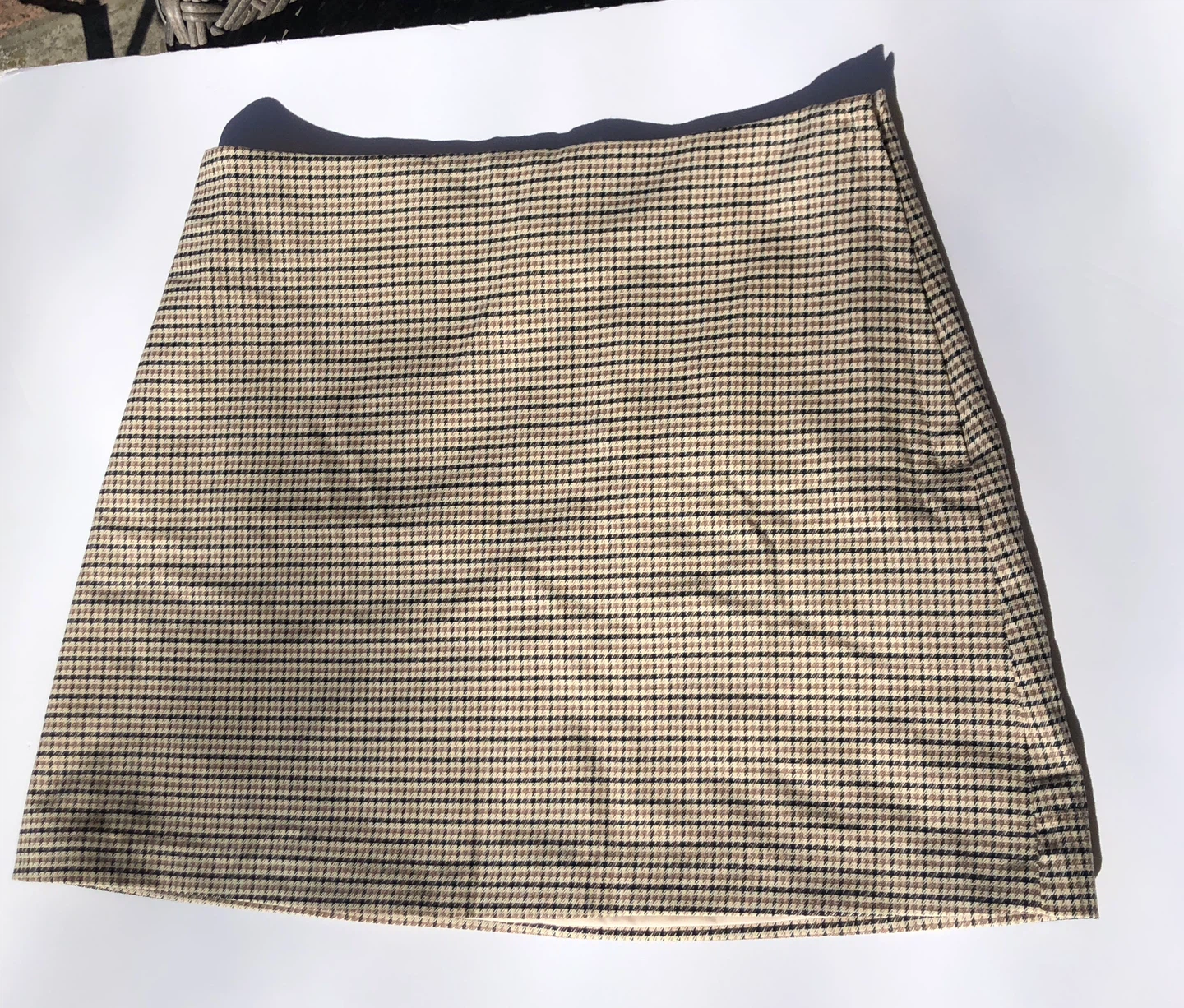 Two H&M Plaid Mini Skirt - Size 4 - photo 2