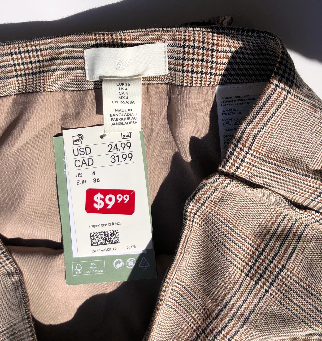Two H&M Plaid Mini Skirt - Size 4 - photo 4