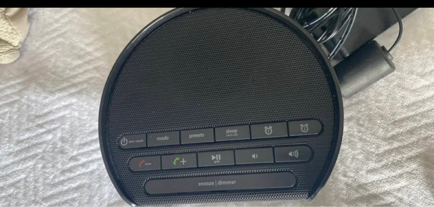 iHome iBT230 Bluetooth Alarm Clock Radio Speaker - photo 2