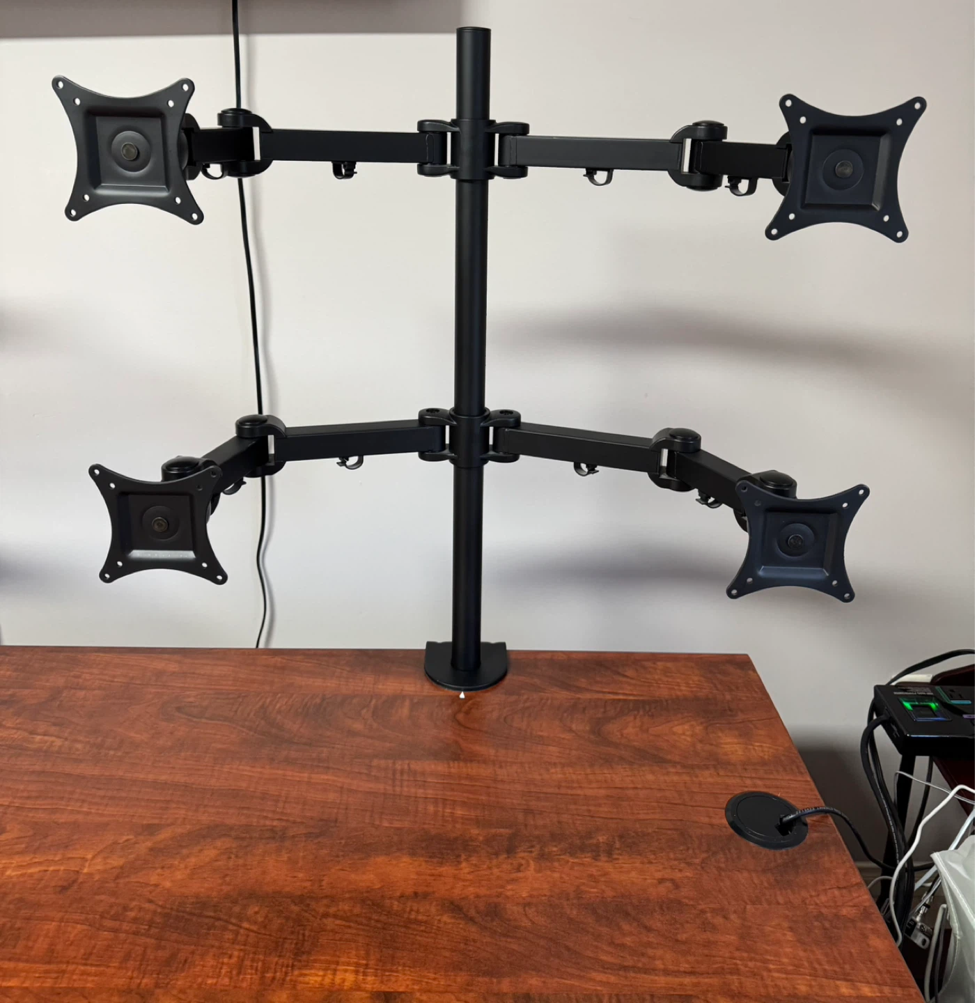 4-Monitors Desk Mount, Heavy Duty Stand - photo 2