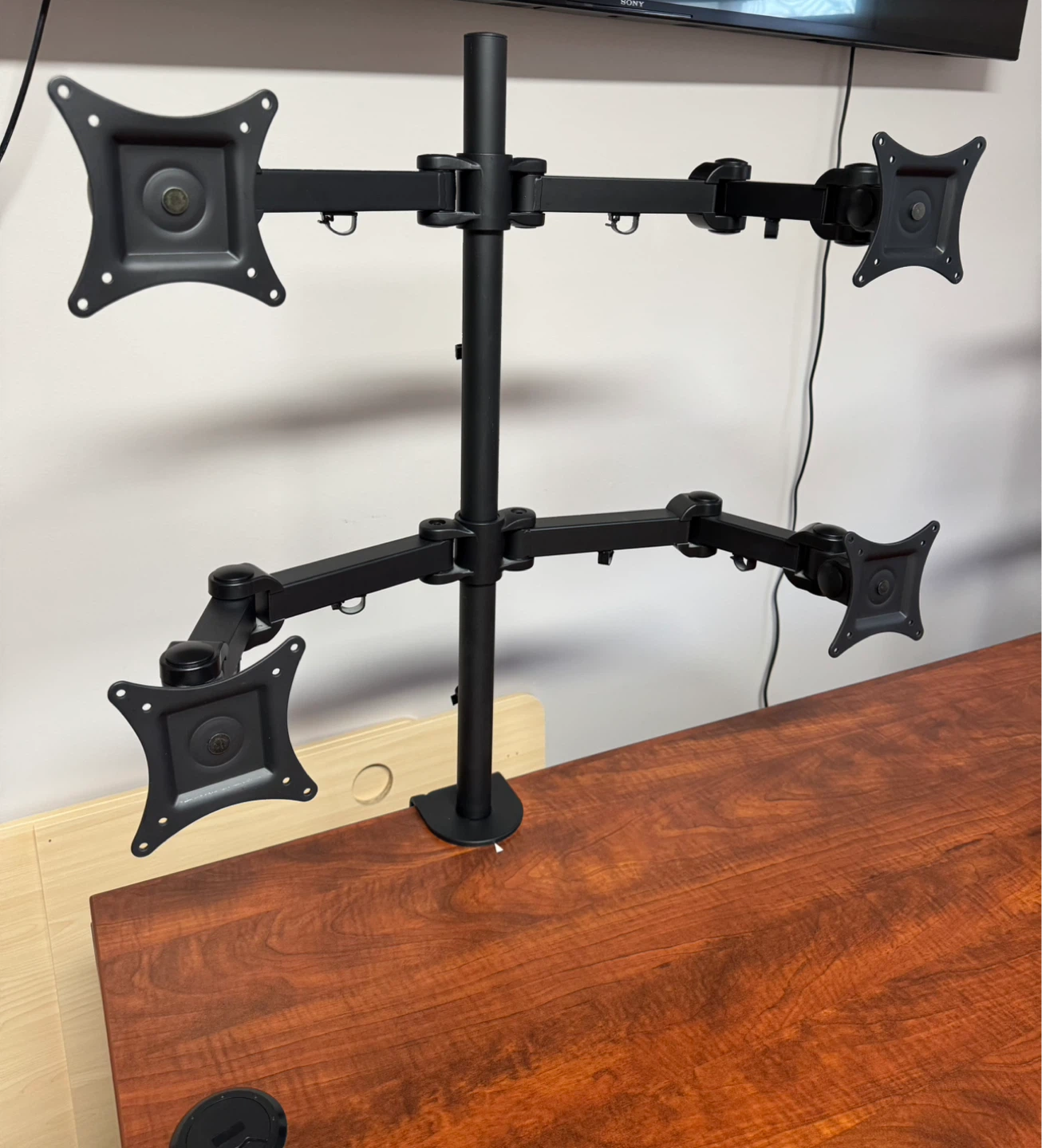 4-Monitors Desk Mount, Heavy Duty Stand - photo 4