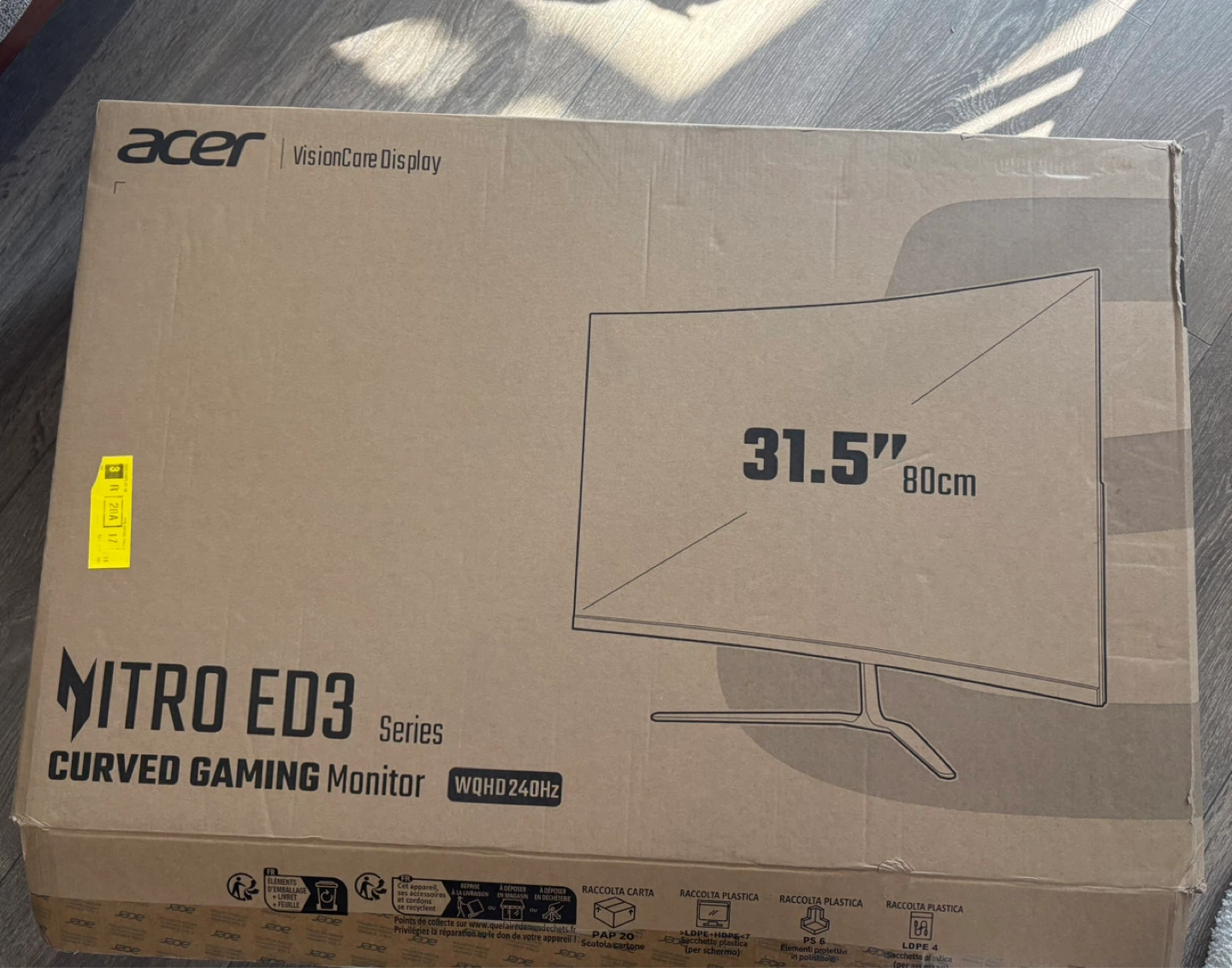 Acer Nitro ED3 31.5" Curved Gaming Monitor WQHD 240Hz - photo 3