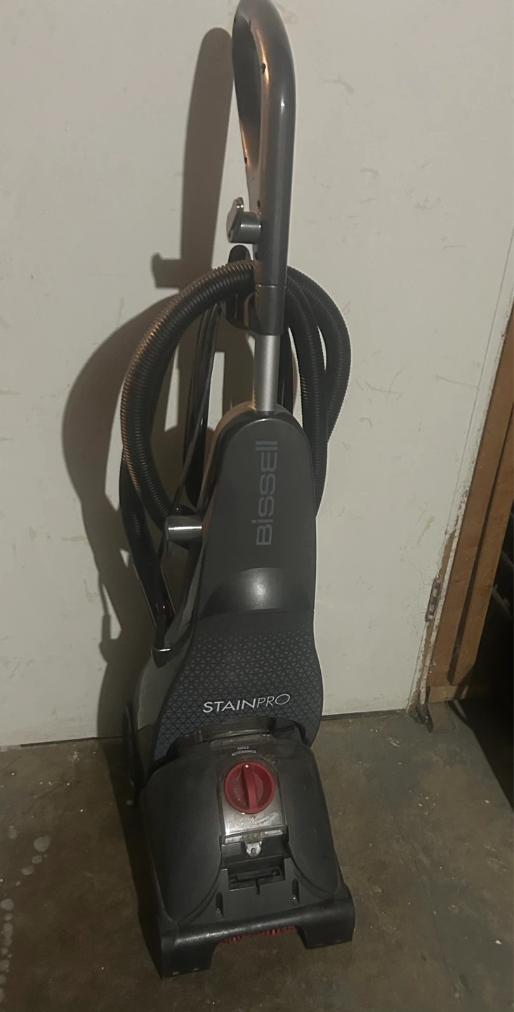 Bissell StainPro Carpet Cleaner