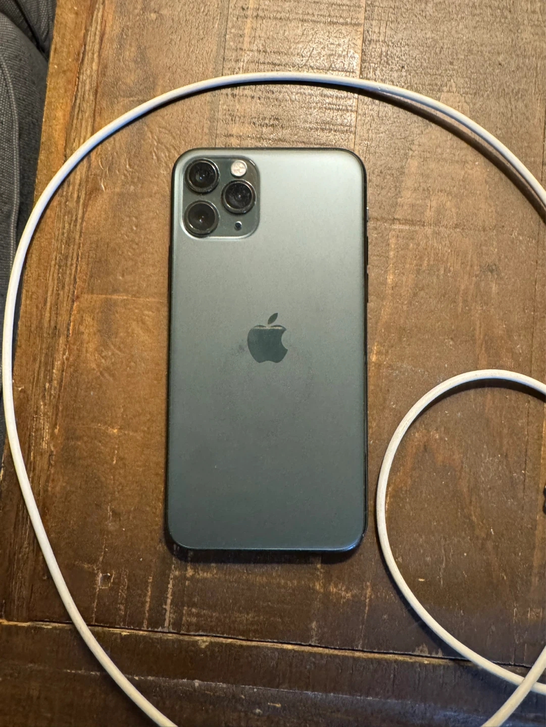 Apple iPhone 11 Pro - photo 3