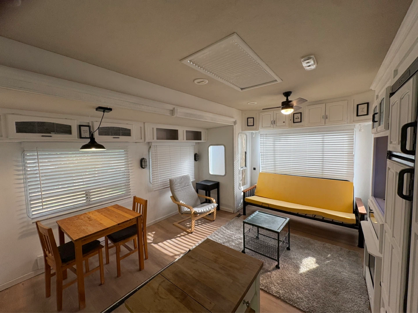 For rent 1 bedroom suite - photo 2