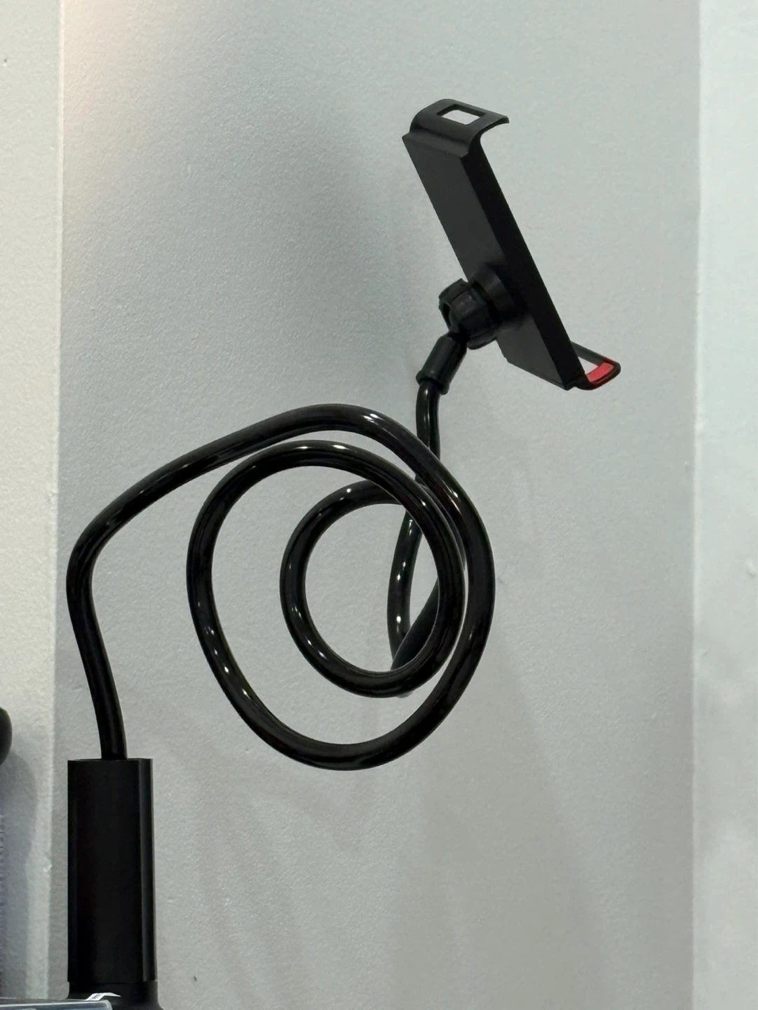 Black Lazy Phone/Tablet Holder Clamp - photo 2