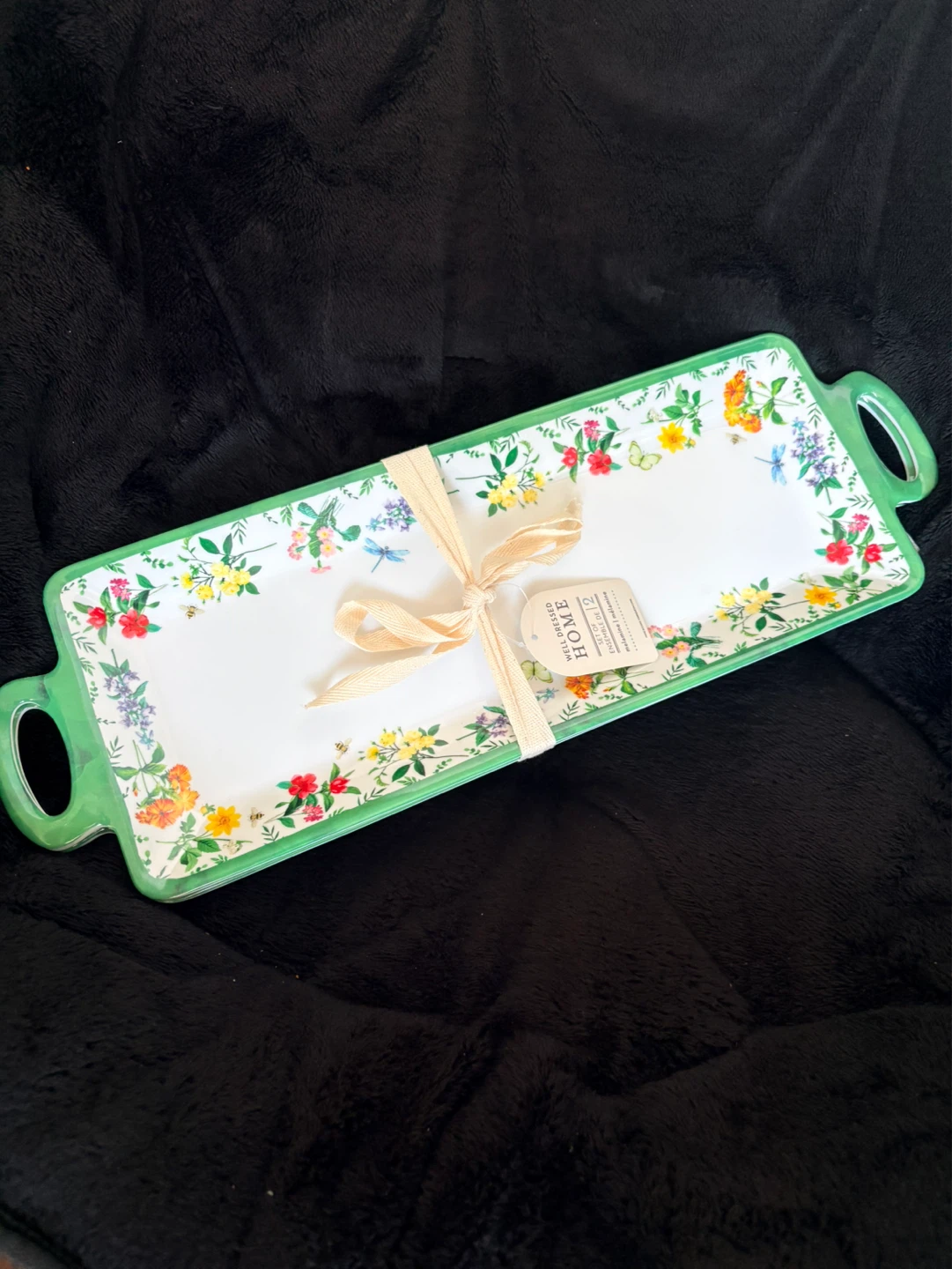 Well Dressed Home Melamine Serving Tray with Floral Design - photo 3