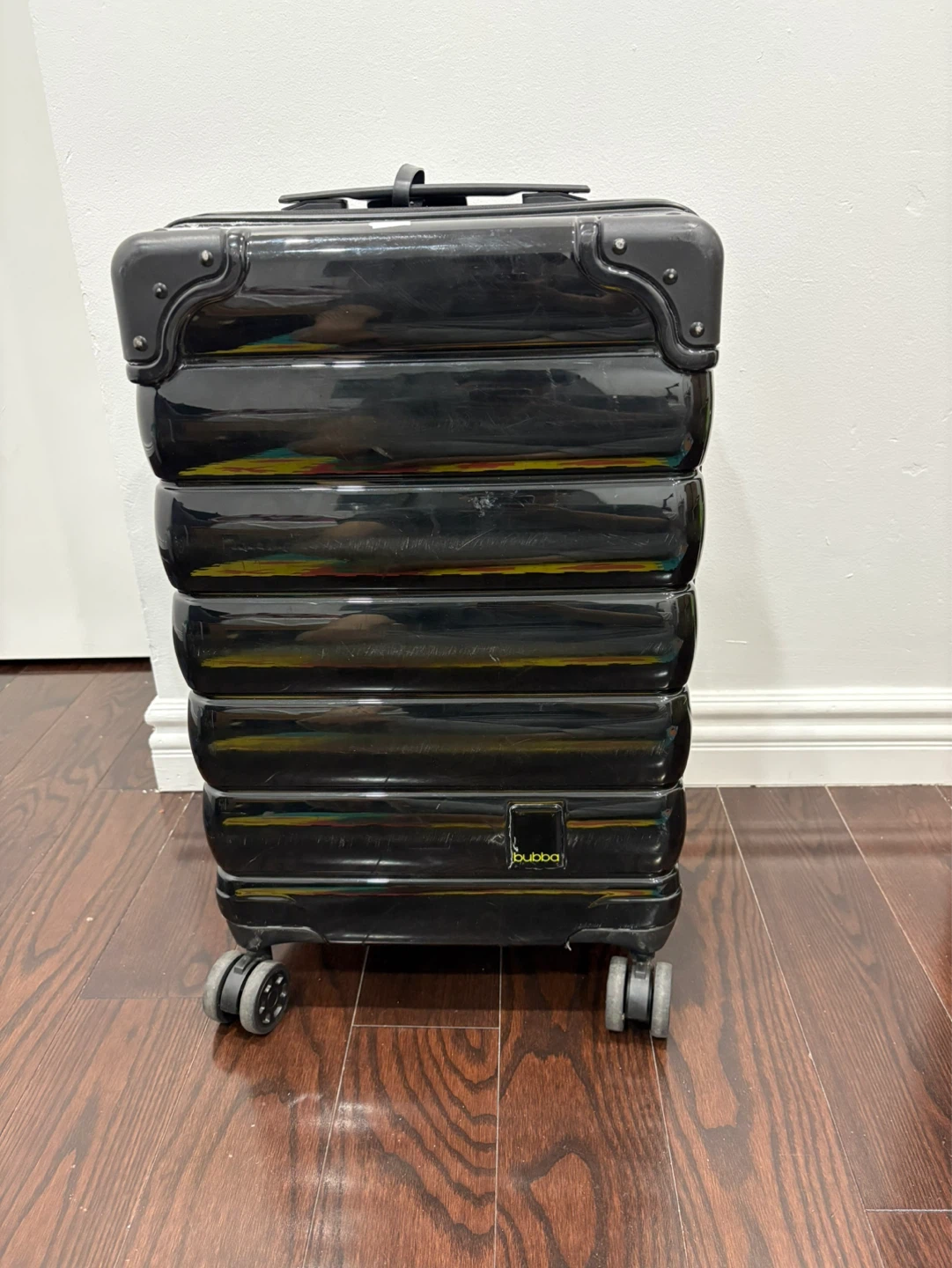 20-inch boarding suitcase