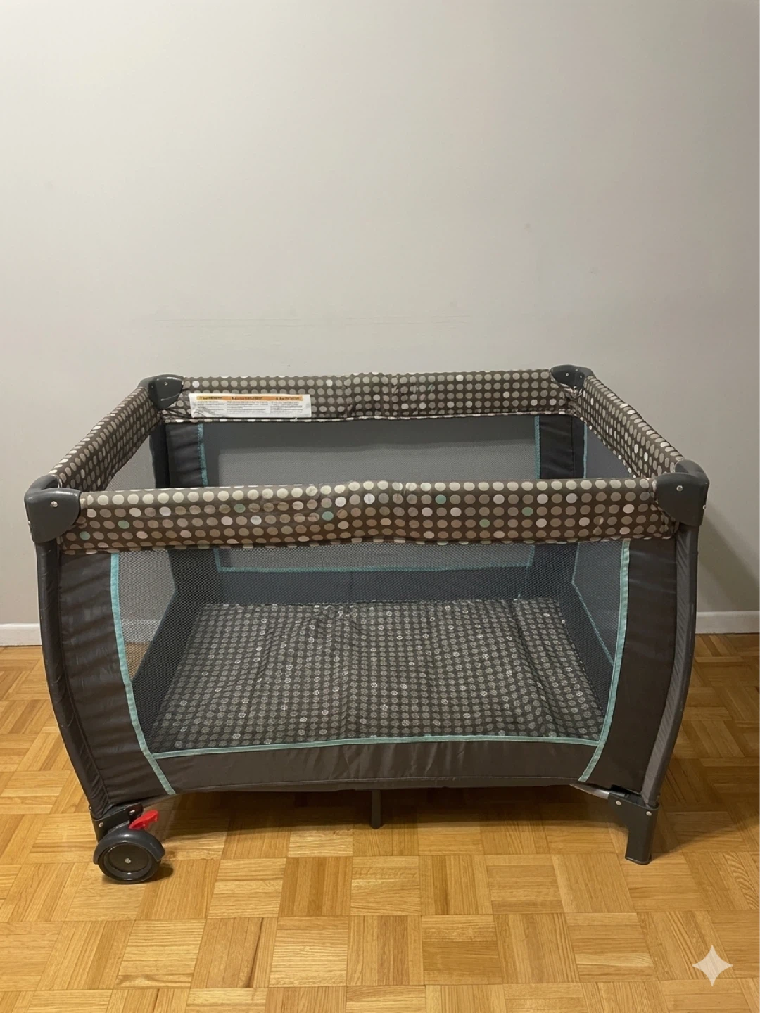 Babies R Us Playard Portable playpen