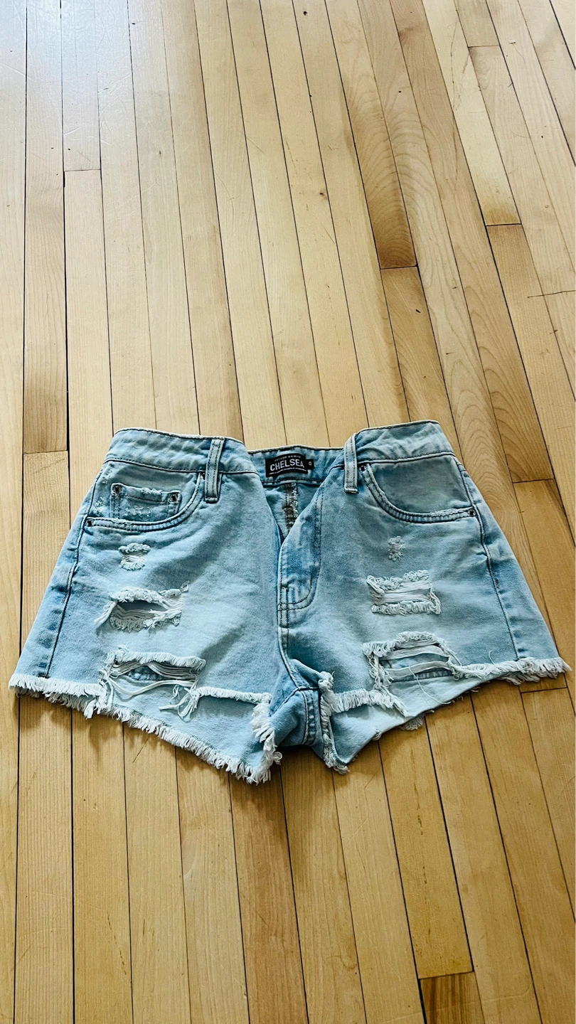 Shorts en jeans CHELSEA girl délavés troués