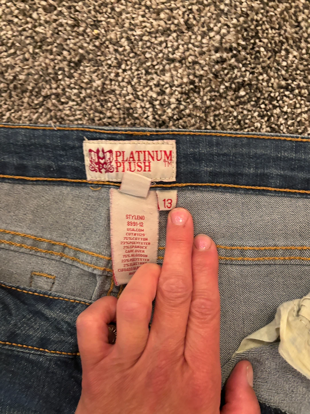 Platinum Plush Women's Jeans Size 13 - photo 3