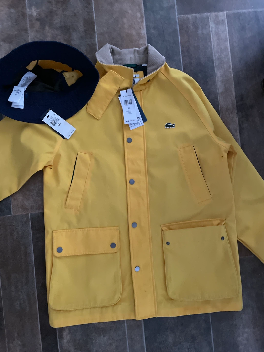 Lacoste Live Yellow Jacket and Polo Ralph Lauren Bucket Hat