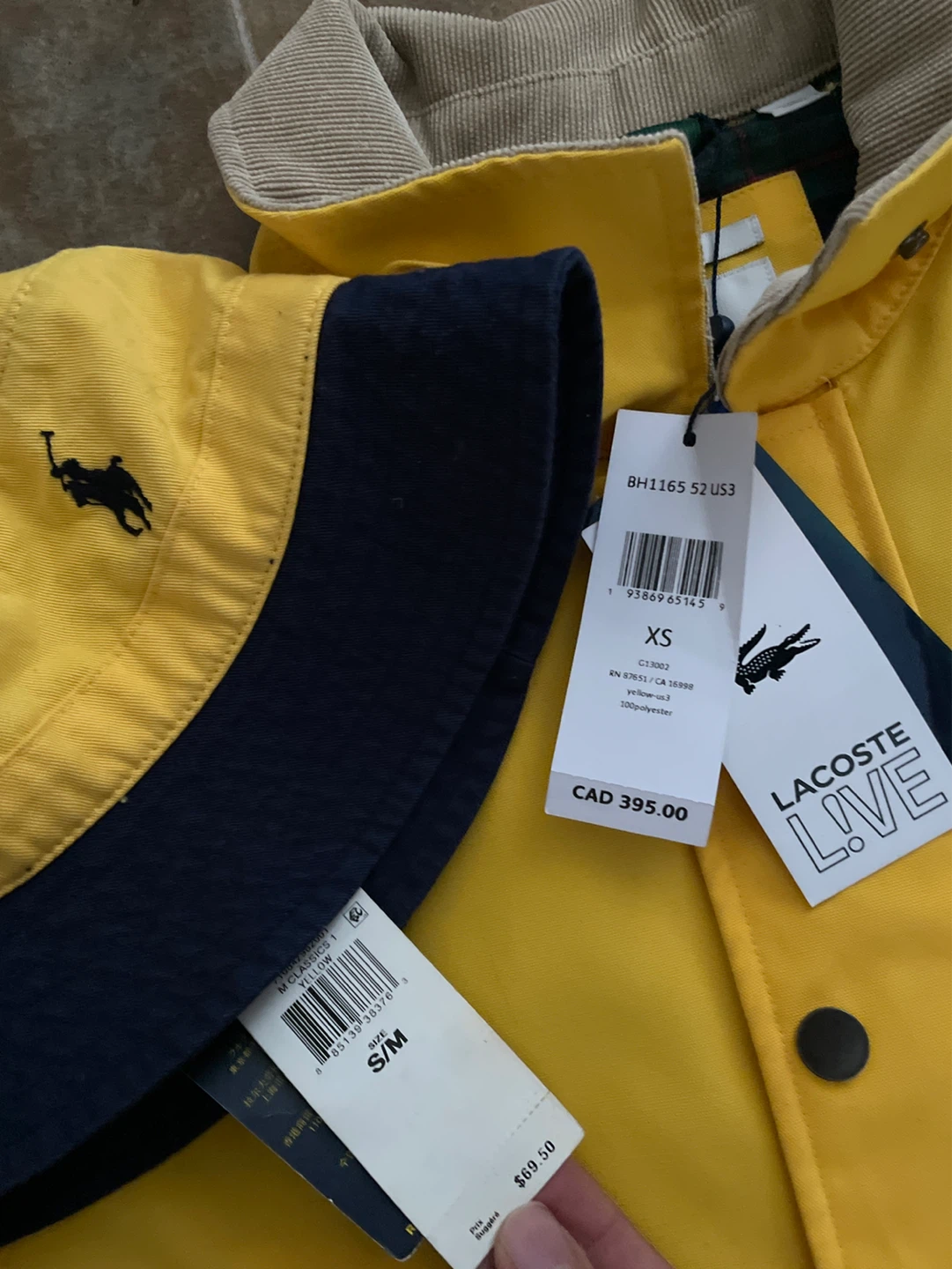Lacoste Live Yellow Jacket and Polo Ralph Lauren Bucket Hat - photo 2