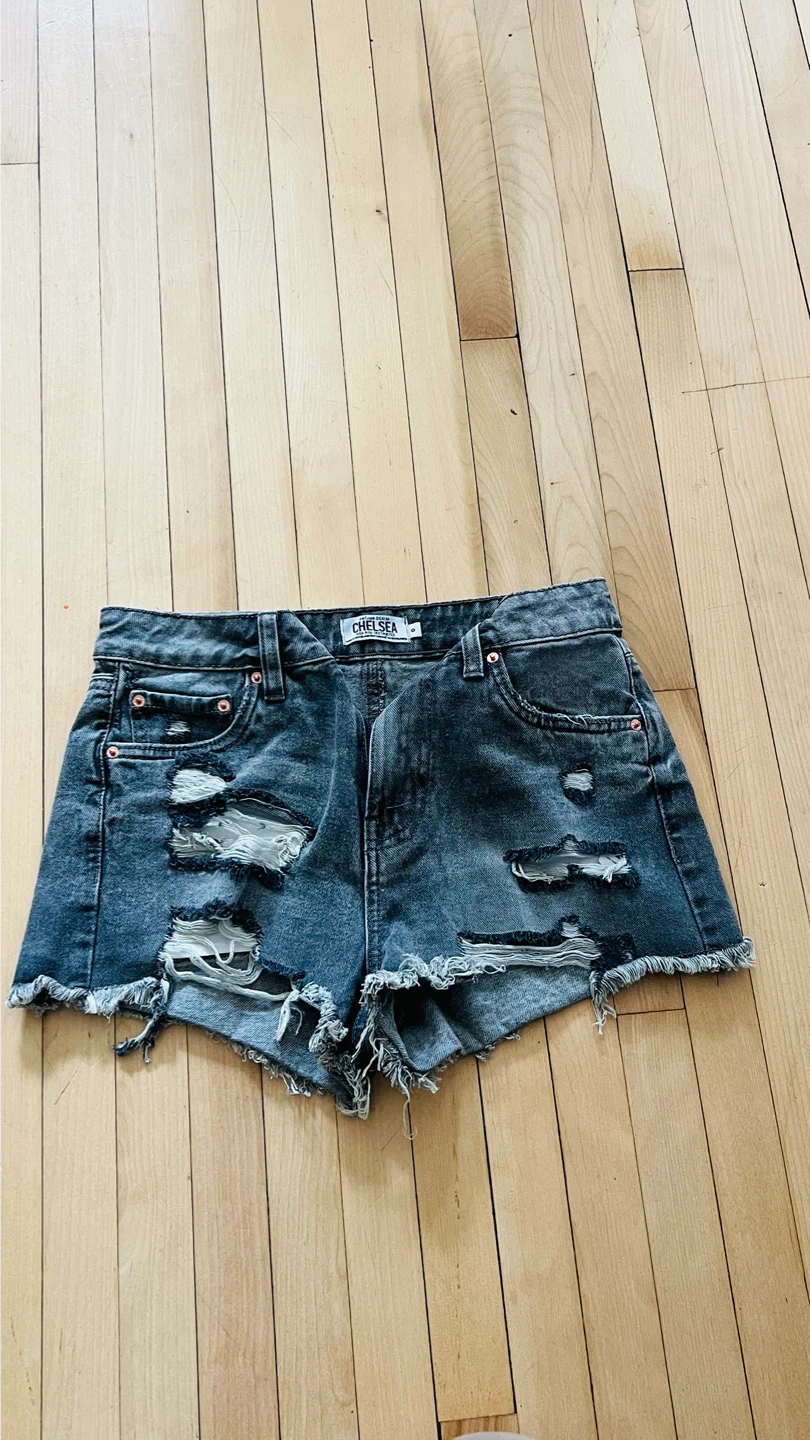 Shorts en denim déchirés Chelsea - Gris délavé