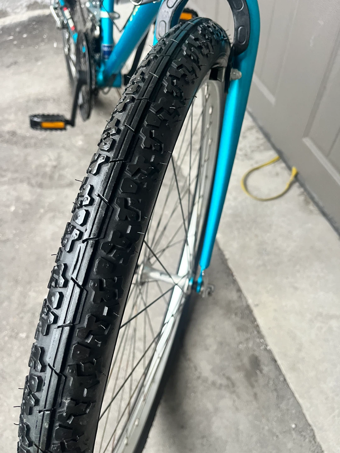 Excellent condition Hybrid Mountain Bike 26 inch - photo 3