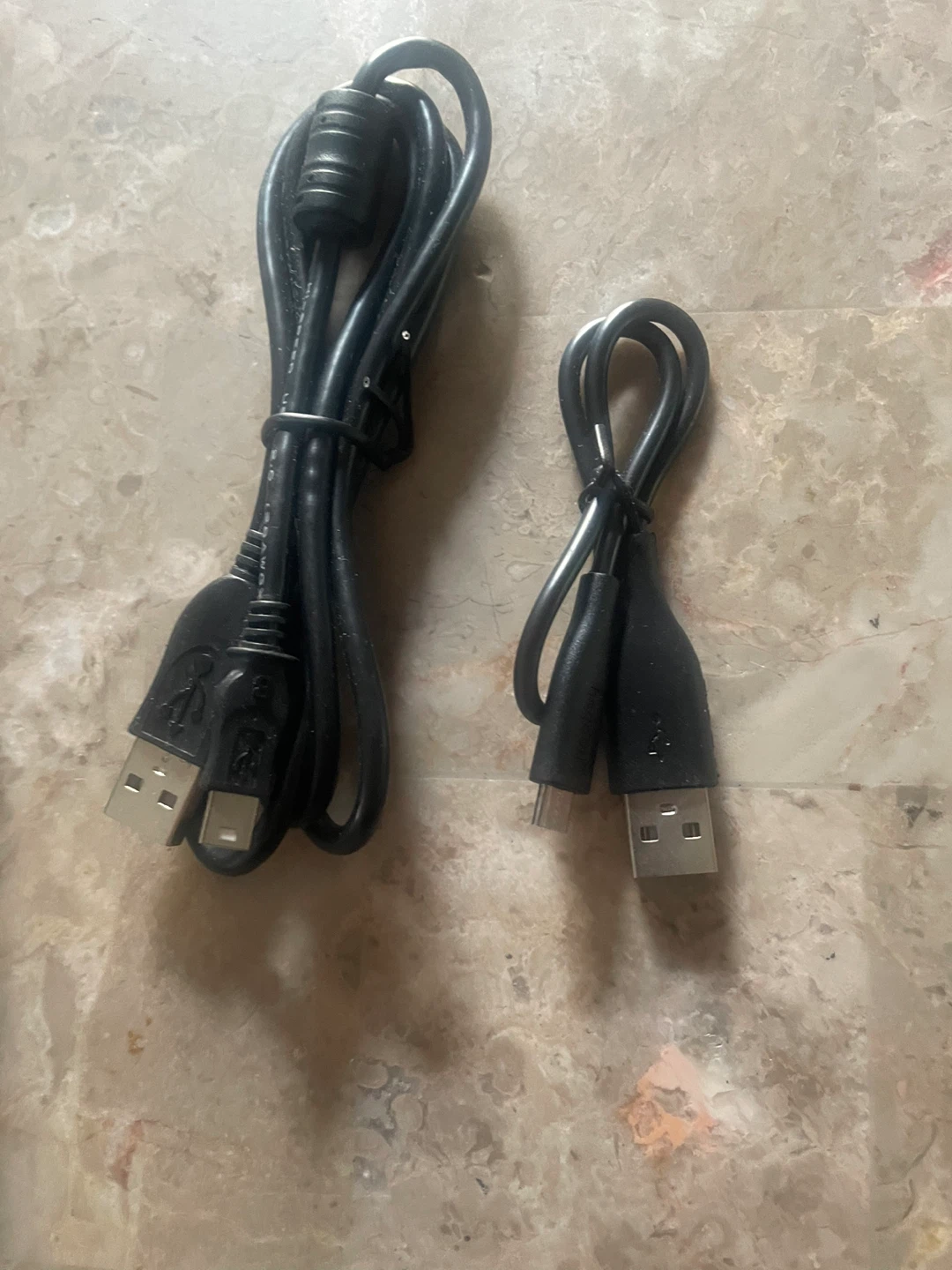 VR3 Car Charger Power Adapter USB 5 VDC 110 VAC - photo 3