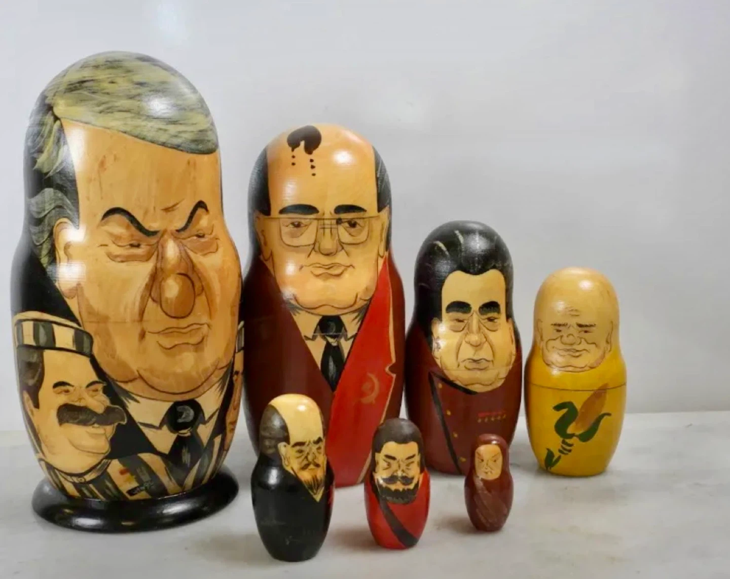 Russian leaders wooden Matryoshka Dolls - Set of 7