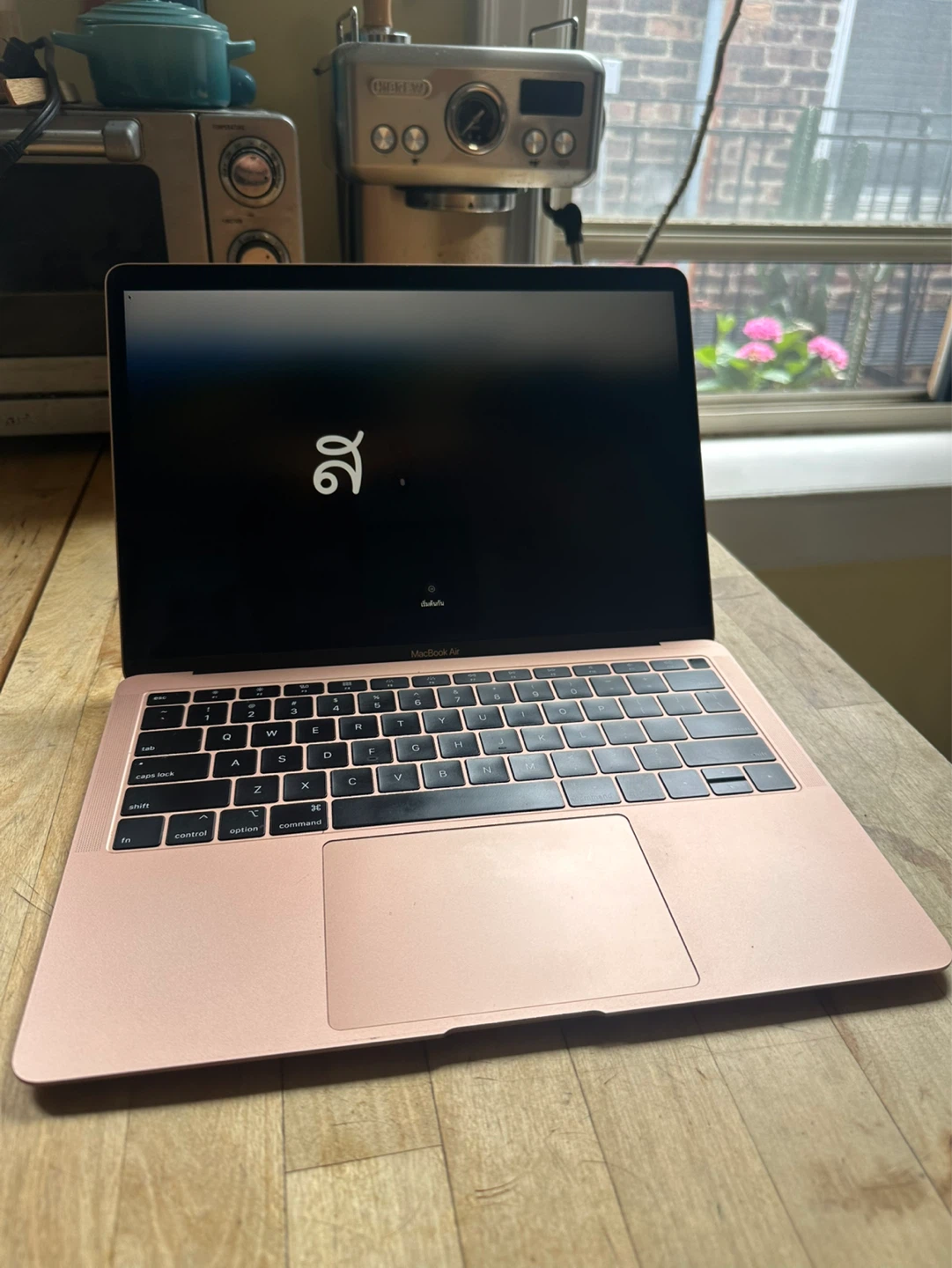 2019 MacBook Air Rose Gold i5 128gb