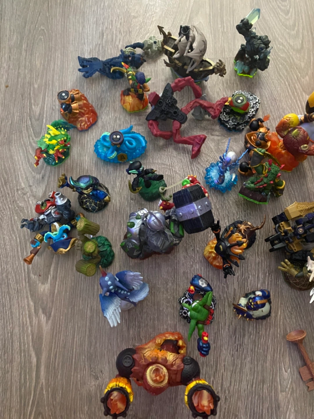 Assorted Skylanders and Bakugan Figures - photo 4