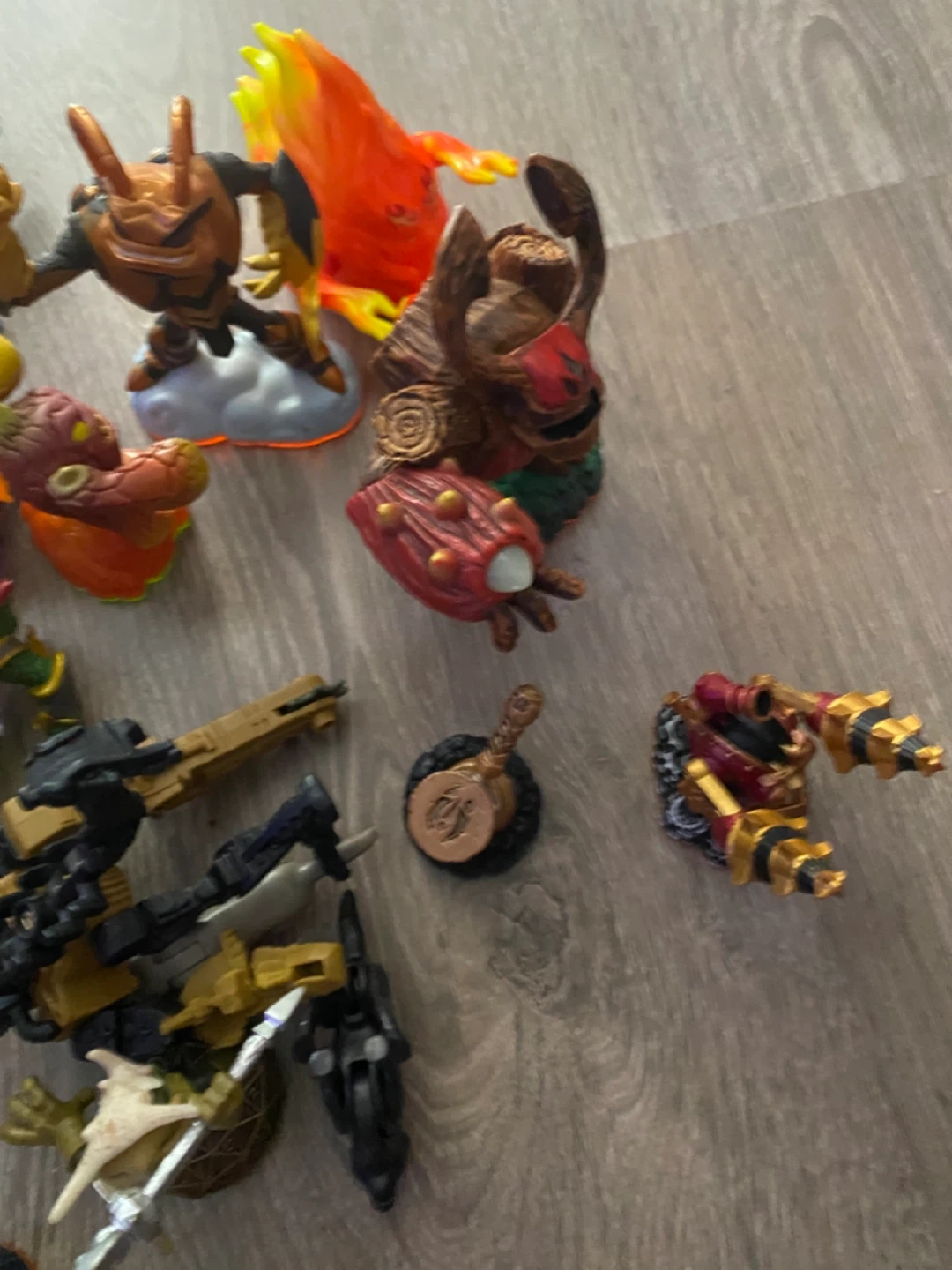 Assorted Skylanders and Bakugan Figures - photo 3