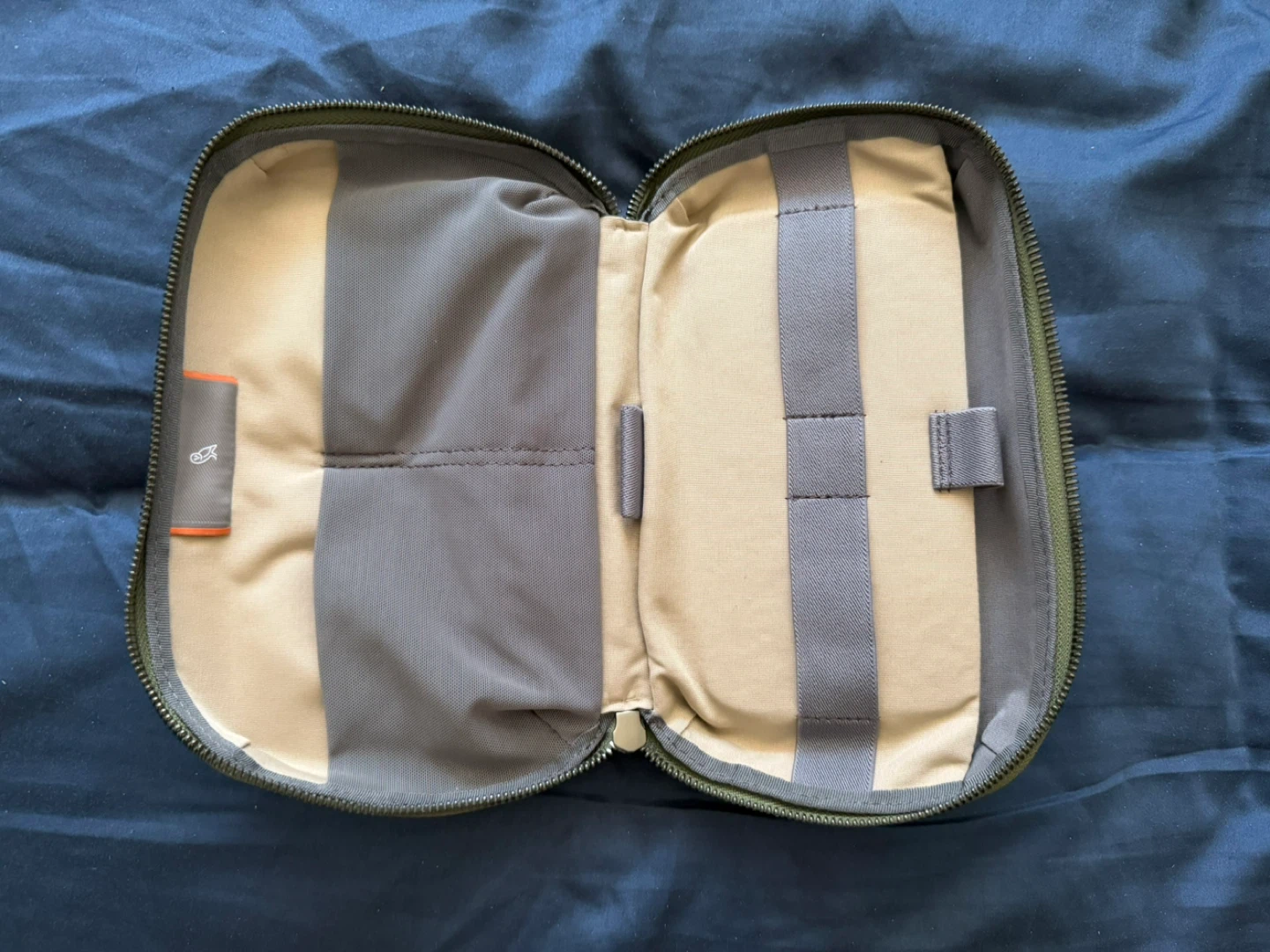 Bellroy Tech Kit - Olive