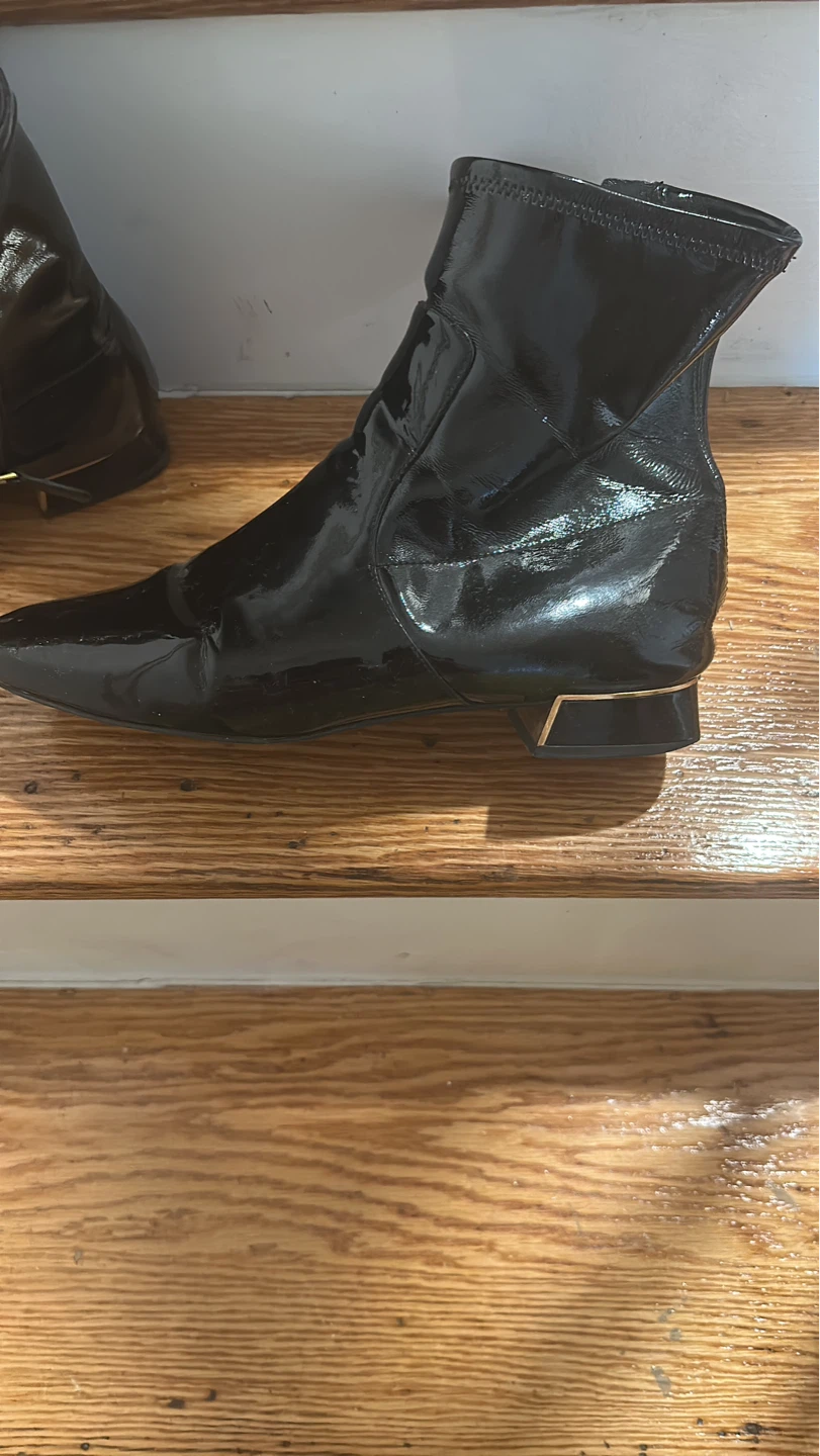Black Patent Ankle Boots - photo 2