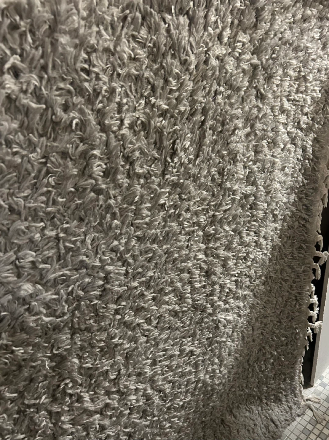 Belleza 5'3" x 7' Gray Machine Made Polypropylene Rug - photo 2