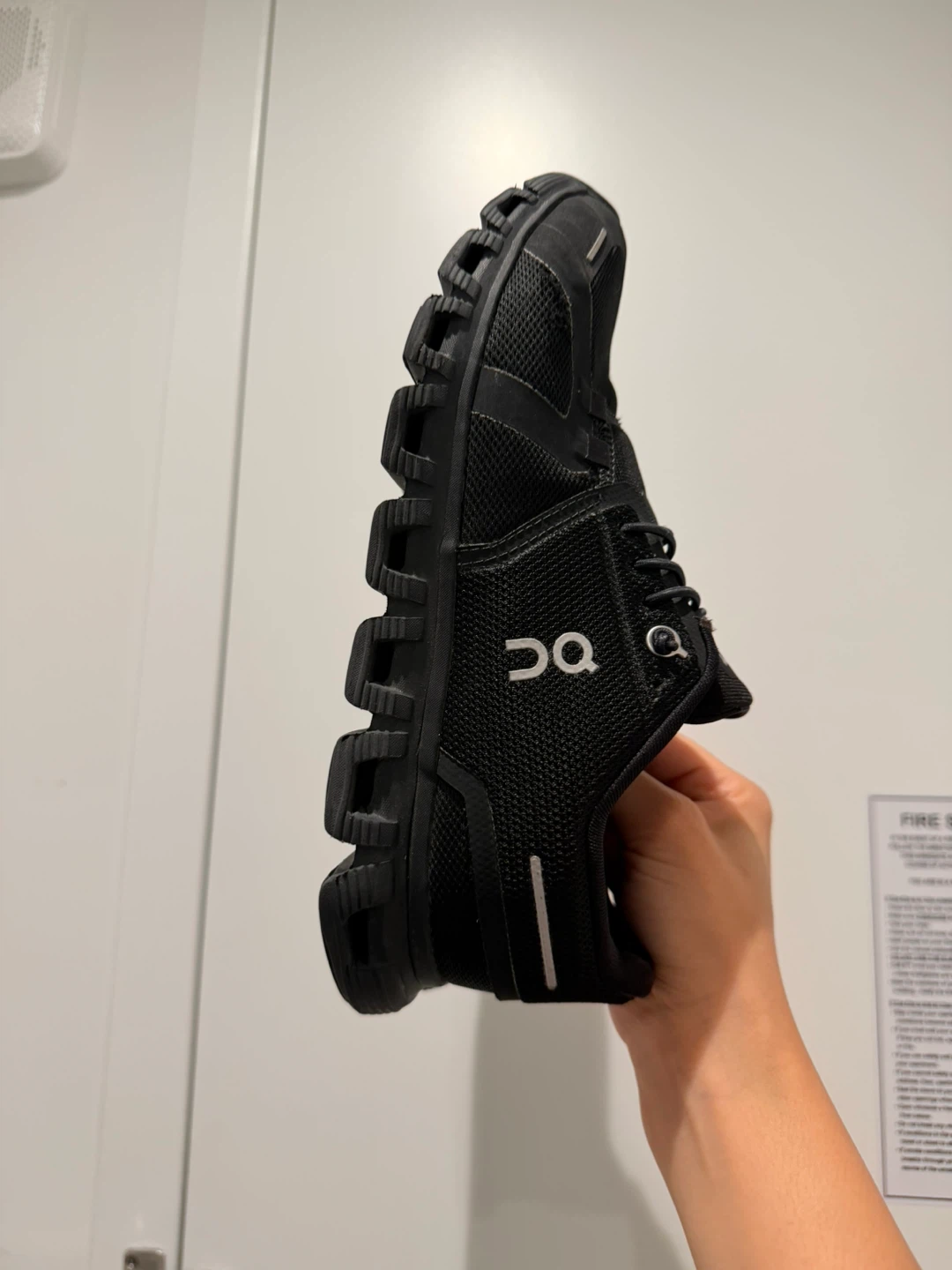 ON Cloud Running Shoes - Black - photo 4