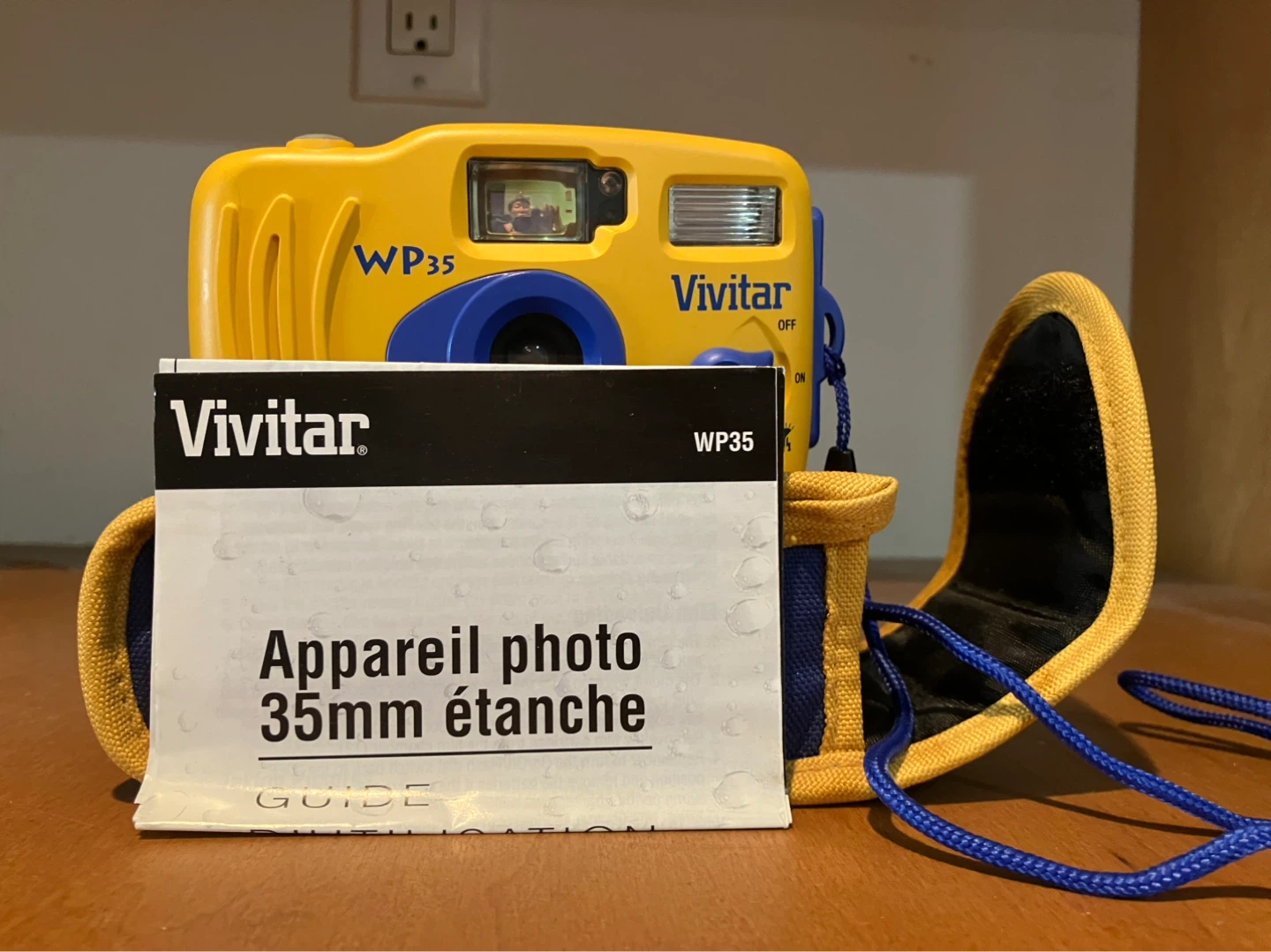 Vivitar WP35 Yellow Underwater Camera - photo 2