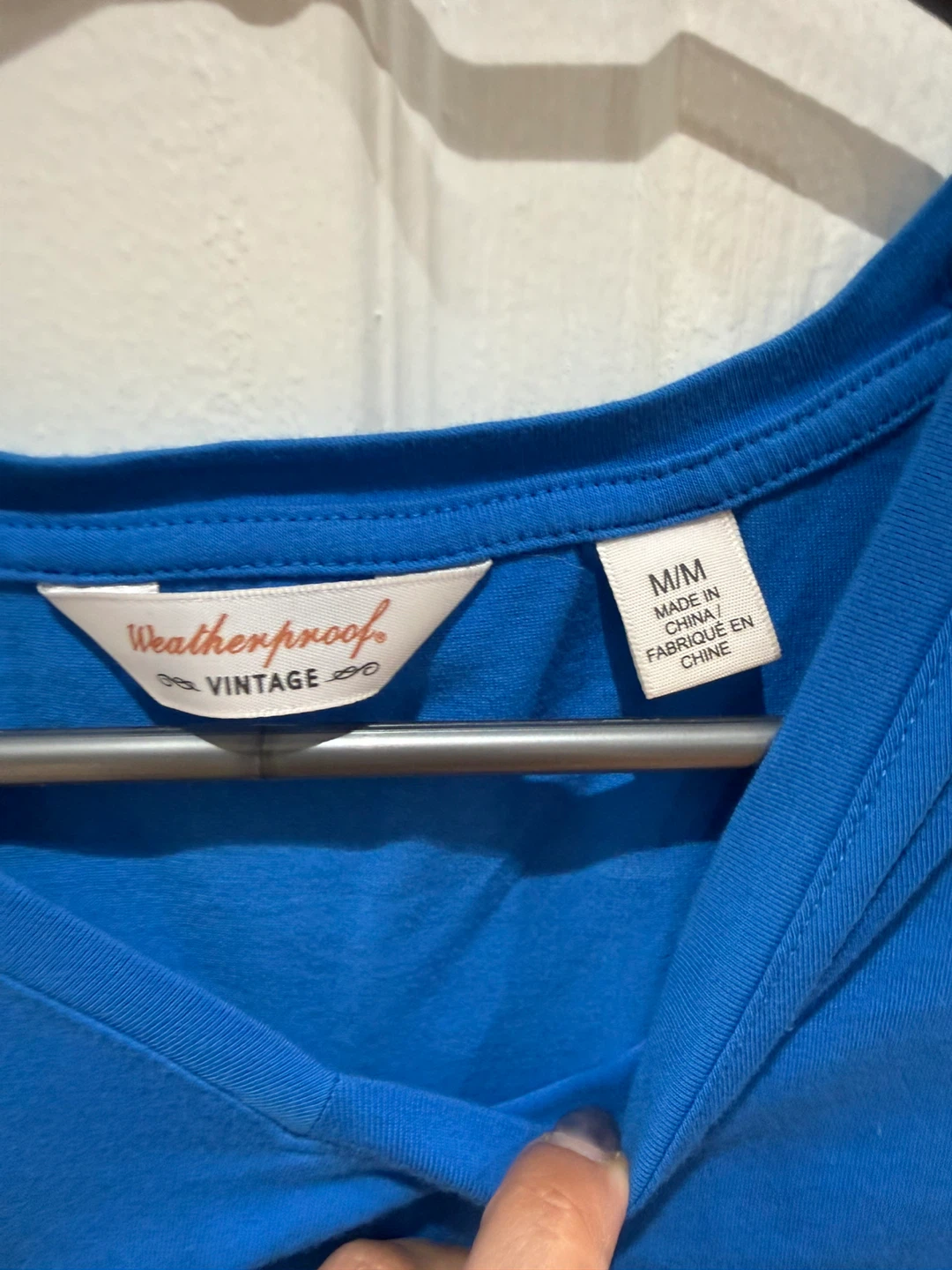 V-Neck Long Sleeve Shirts (2) - Medium - photo 3
