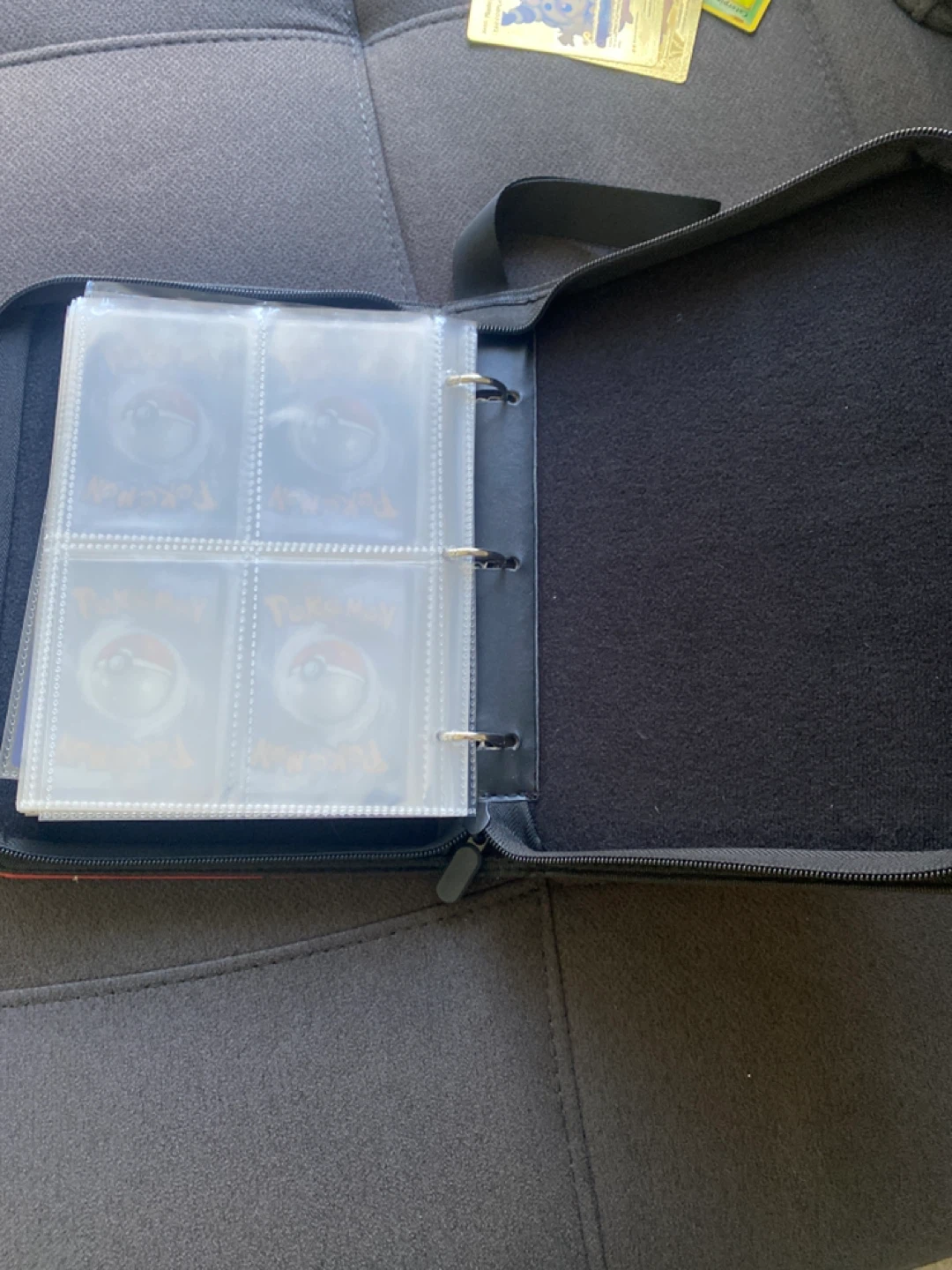 Pokemon Pikachu Card Binder - photo 4