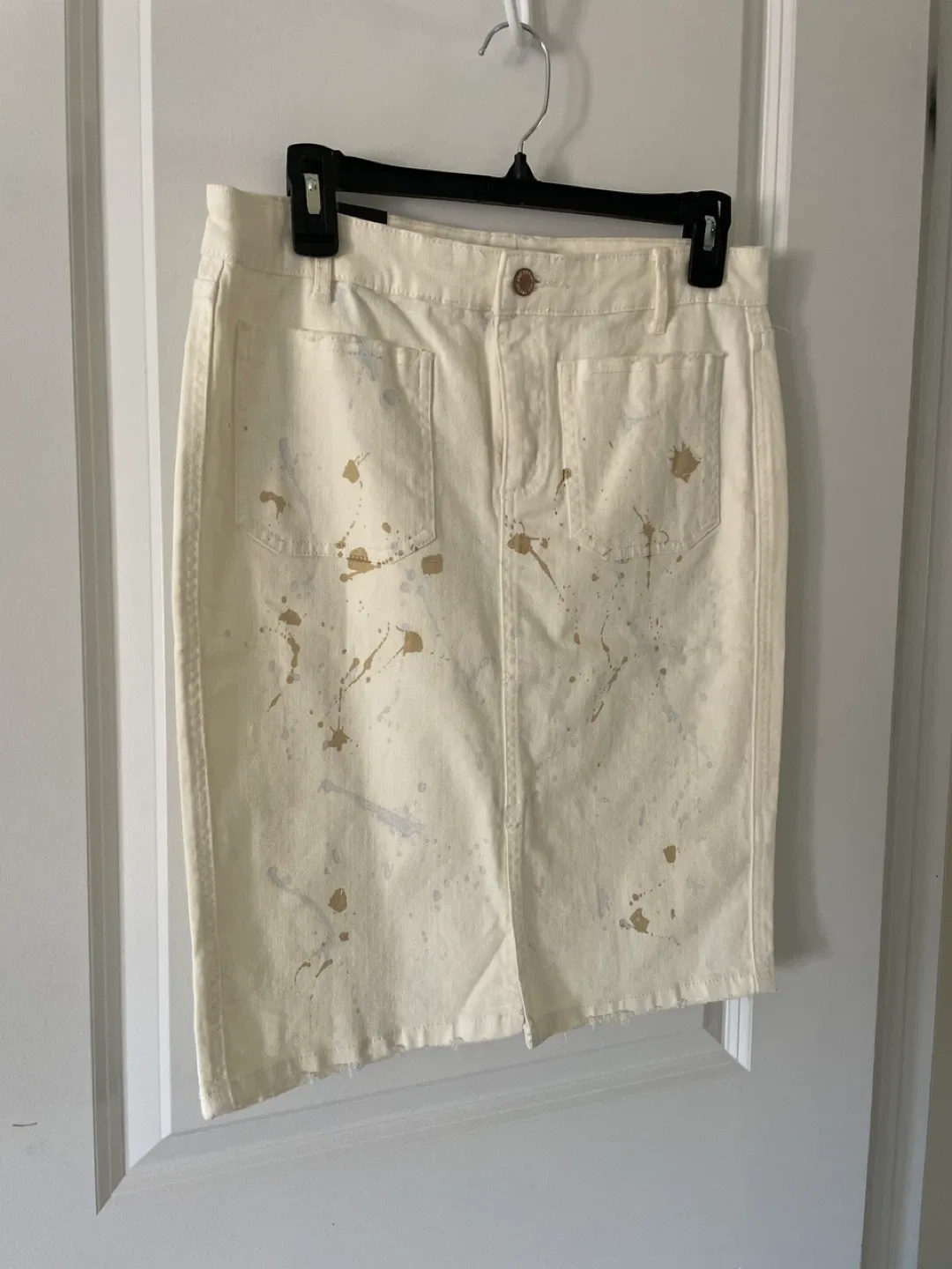 Brand new Joe Fresh Cream Paint Splatter Denim Skirt Size 4
