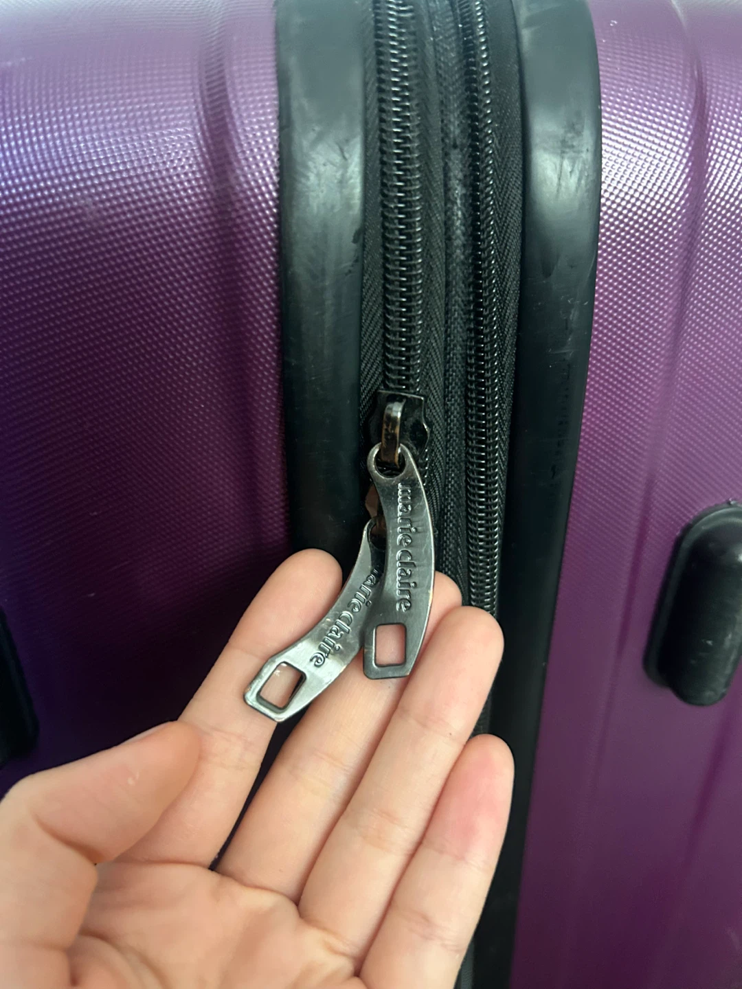 Marie Claire Suitcase for Sale - photo 4