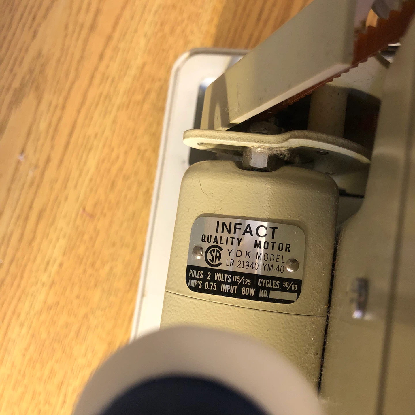 Viking sewing machine - photo 2