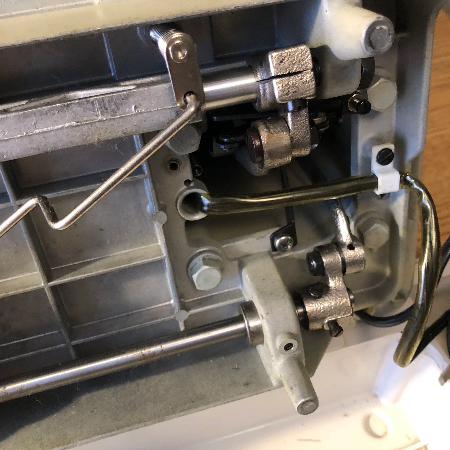 Viking sewing machine - photo 4