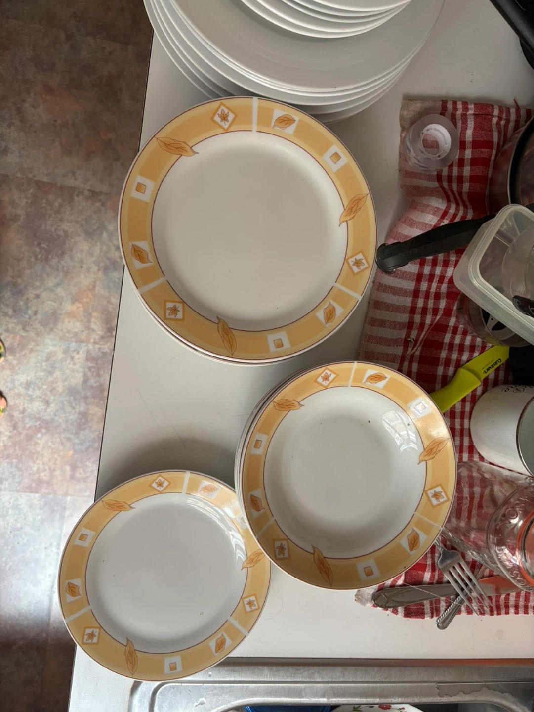 Set of 24+ White Plates and Yellow Patterned Plates