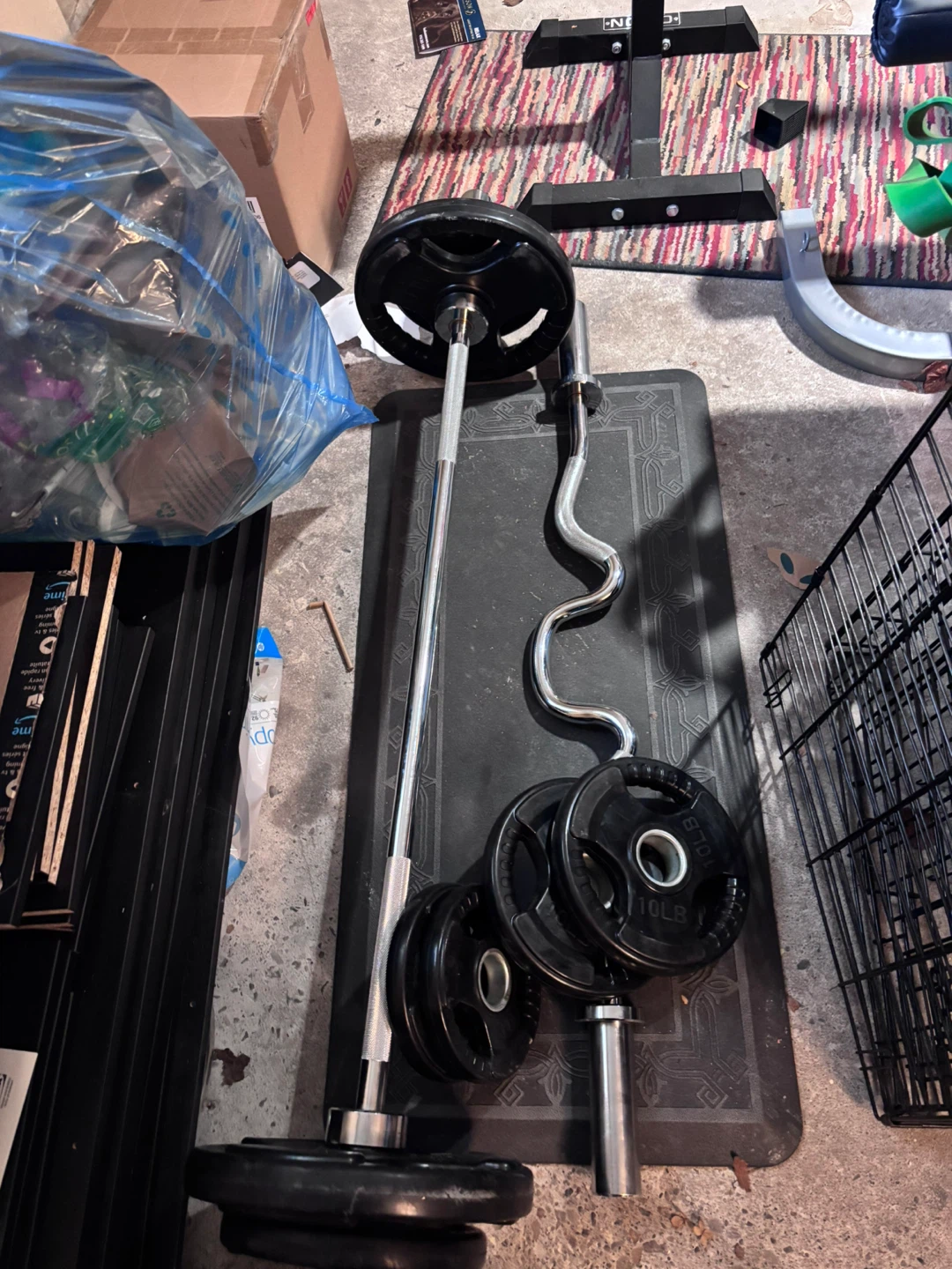 Workout bench, weights pull up bars GONE (subject to pickup) - photo 4