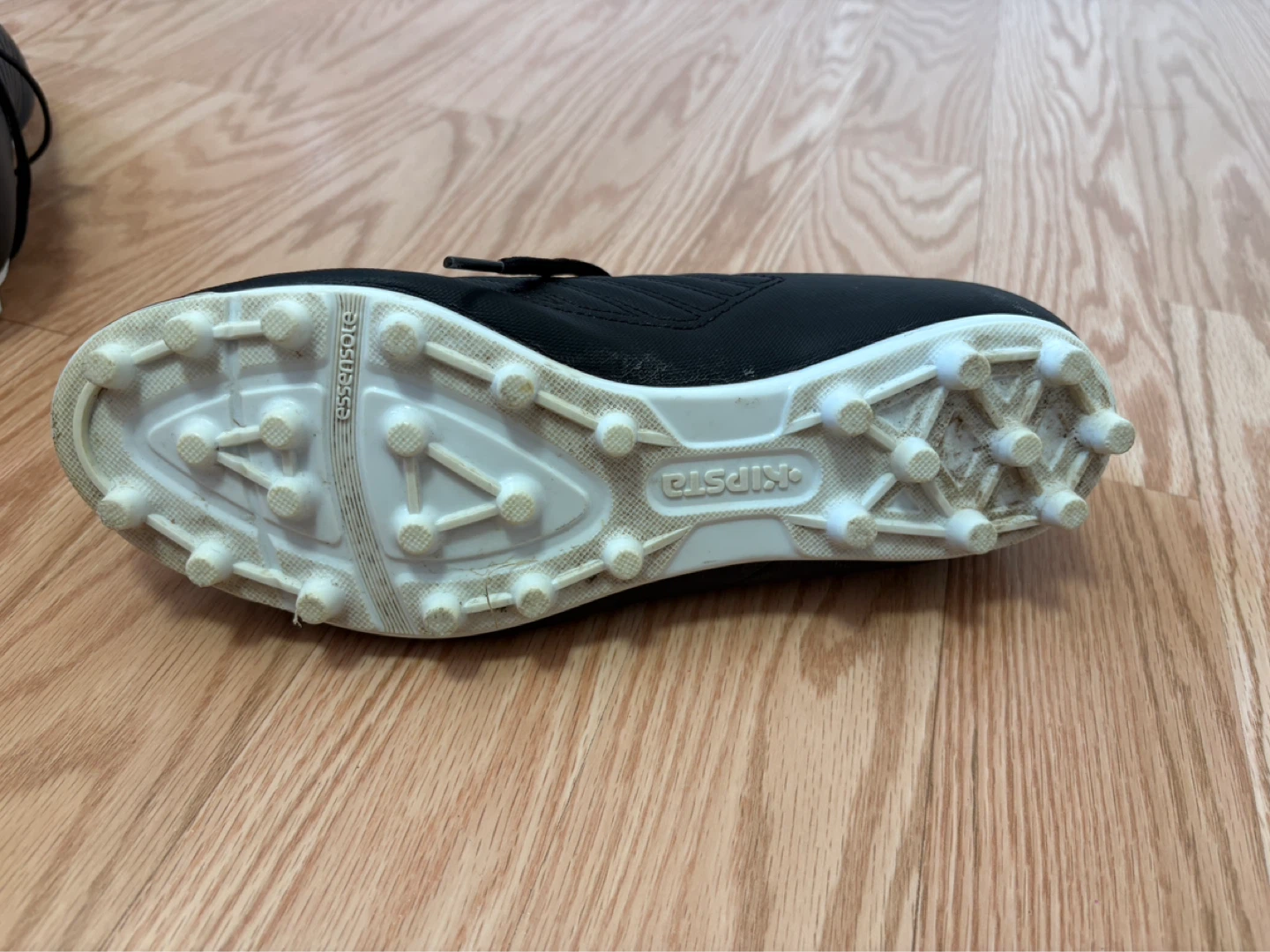 Decathlon Agility 100 FG Soccer Cleats - Black - Size 9 US - photo 4