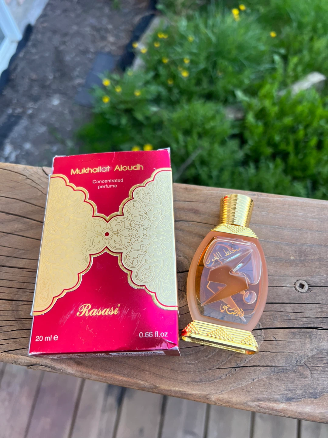 Arab perfume- Rasasi Mukhallat Al Oudh Perfume Oil - 20 ml