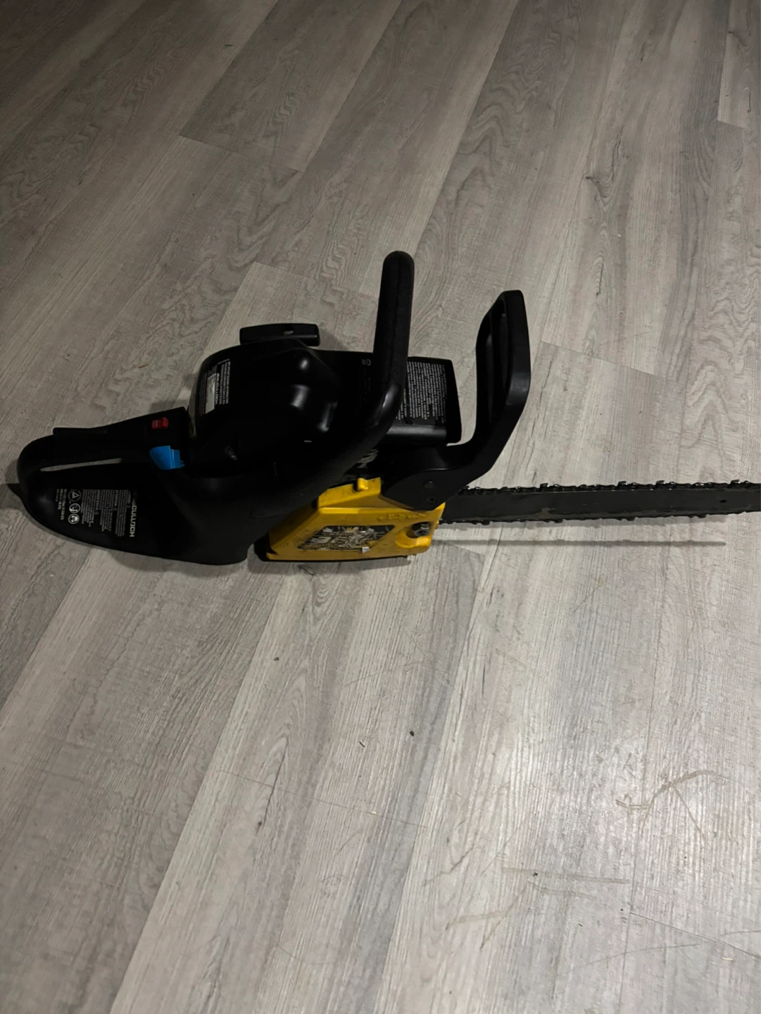 McCulloch 36cc Chainsaw with 16" Bar - photo 2