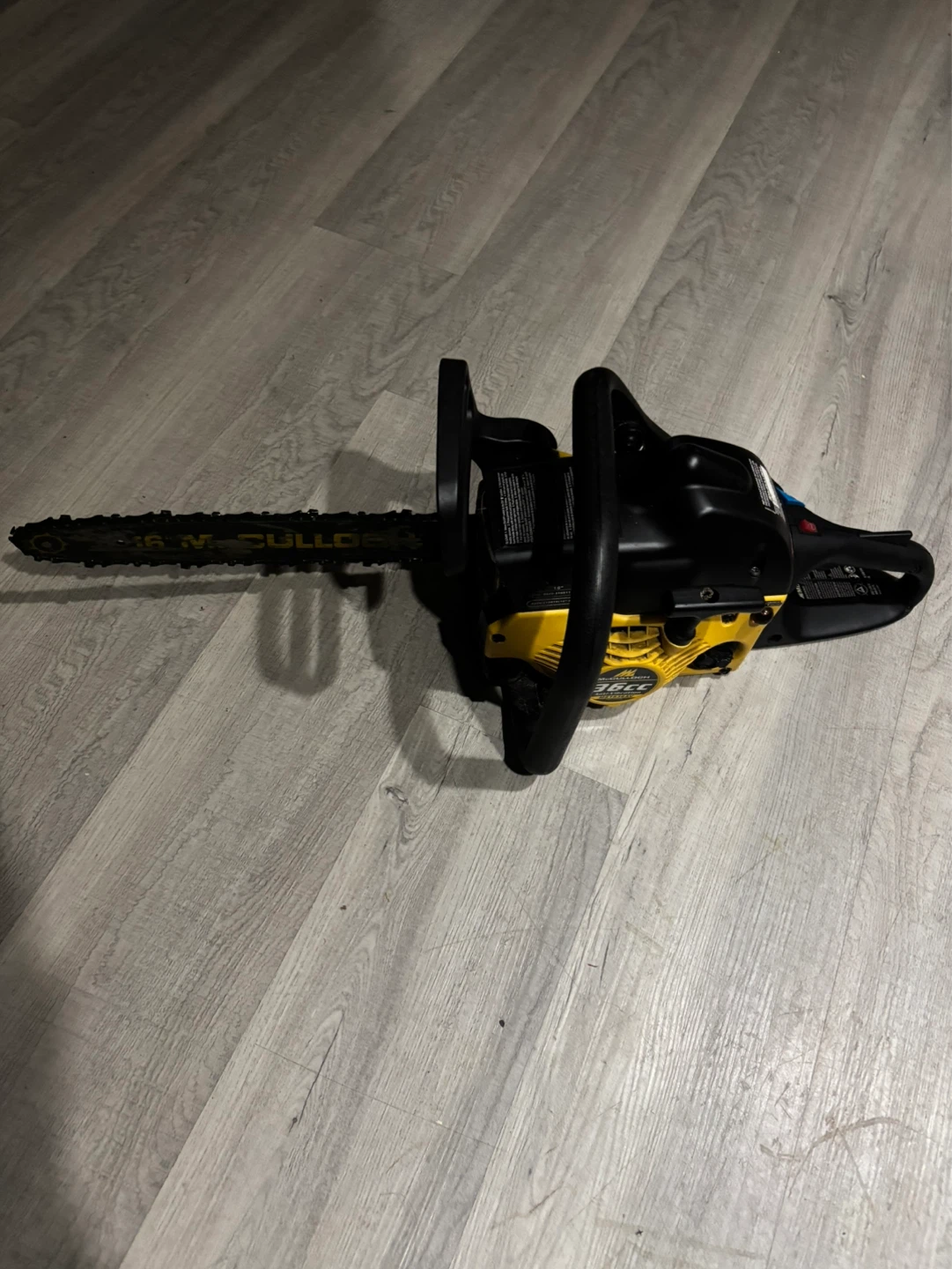 McCulloch 36cc Chainsaw with 16" Bar - photo 4